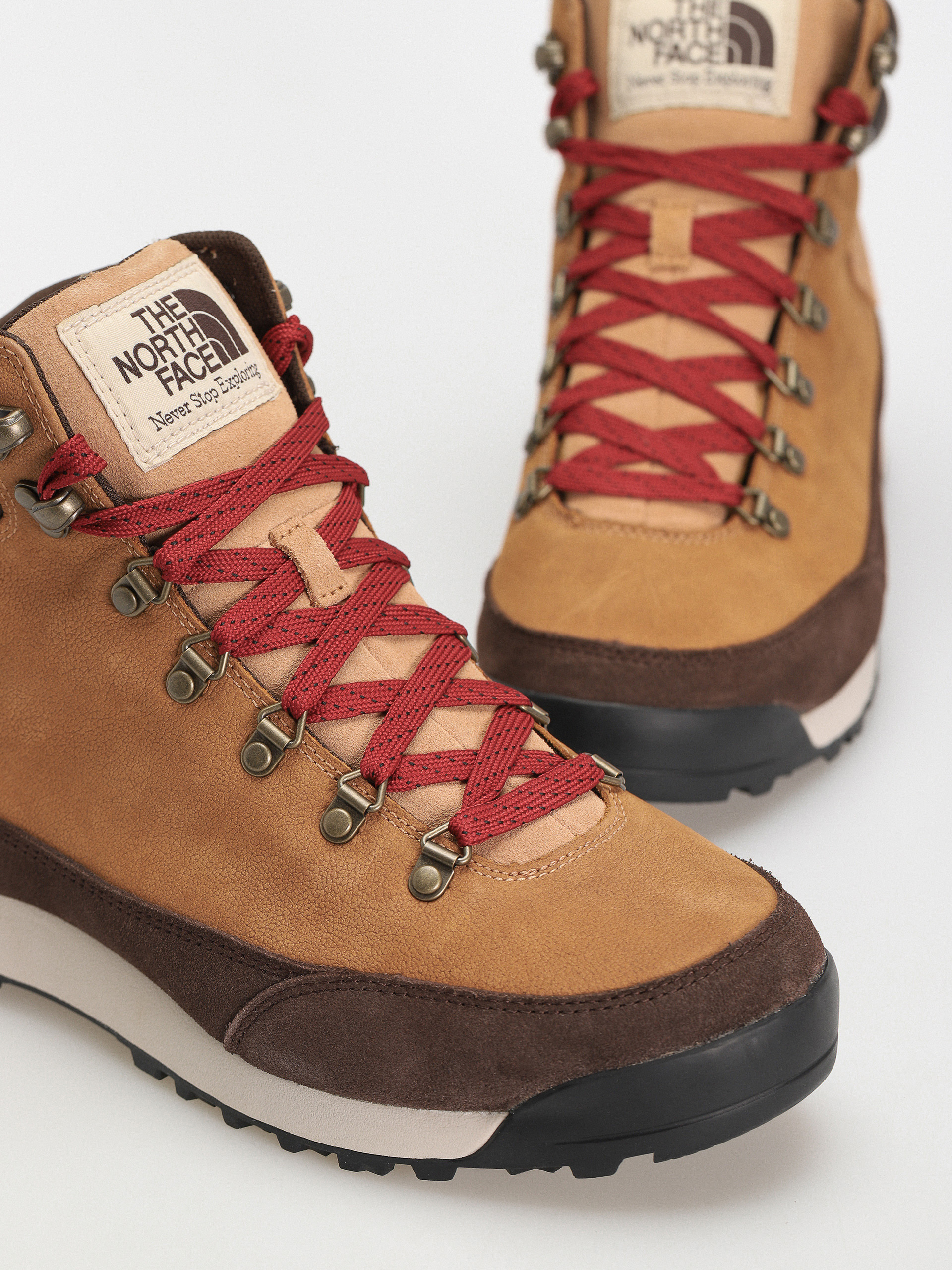 The North Face Back To Berkeley Iv Leather Wp Cipők (almond butter/demtssbrn)