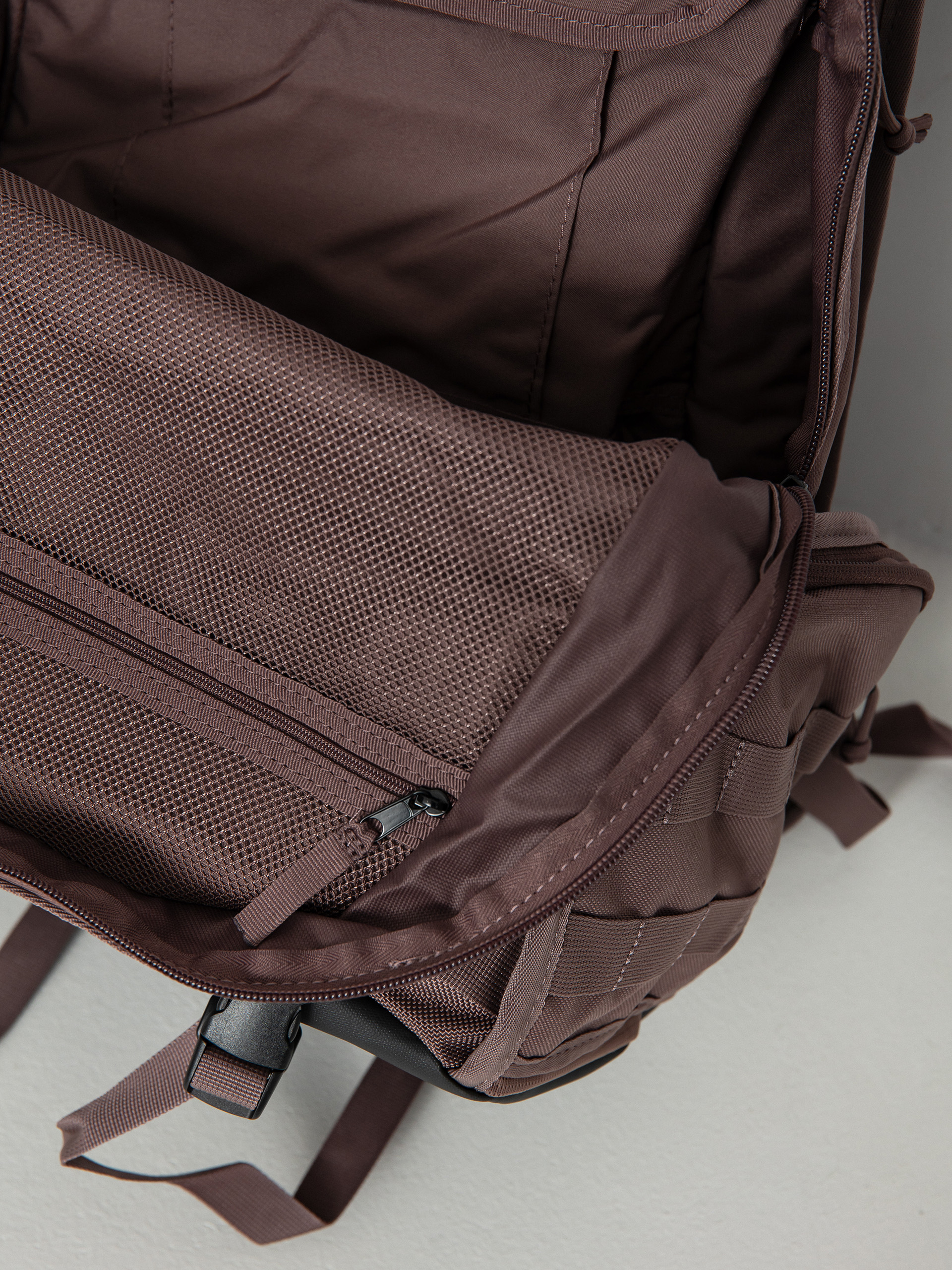 Nike SB RPM Hátizsák (plum eclipse/plum eclipse/anthracite)