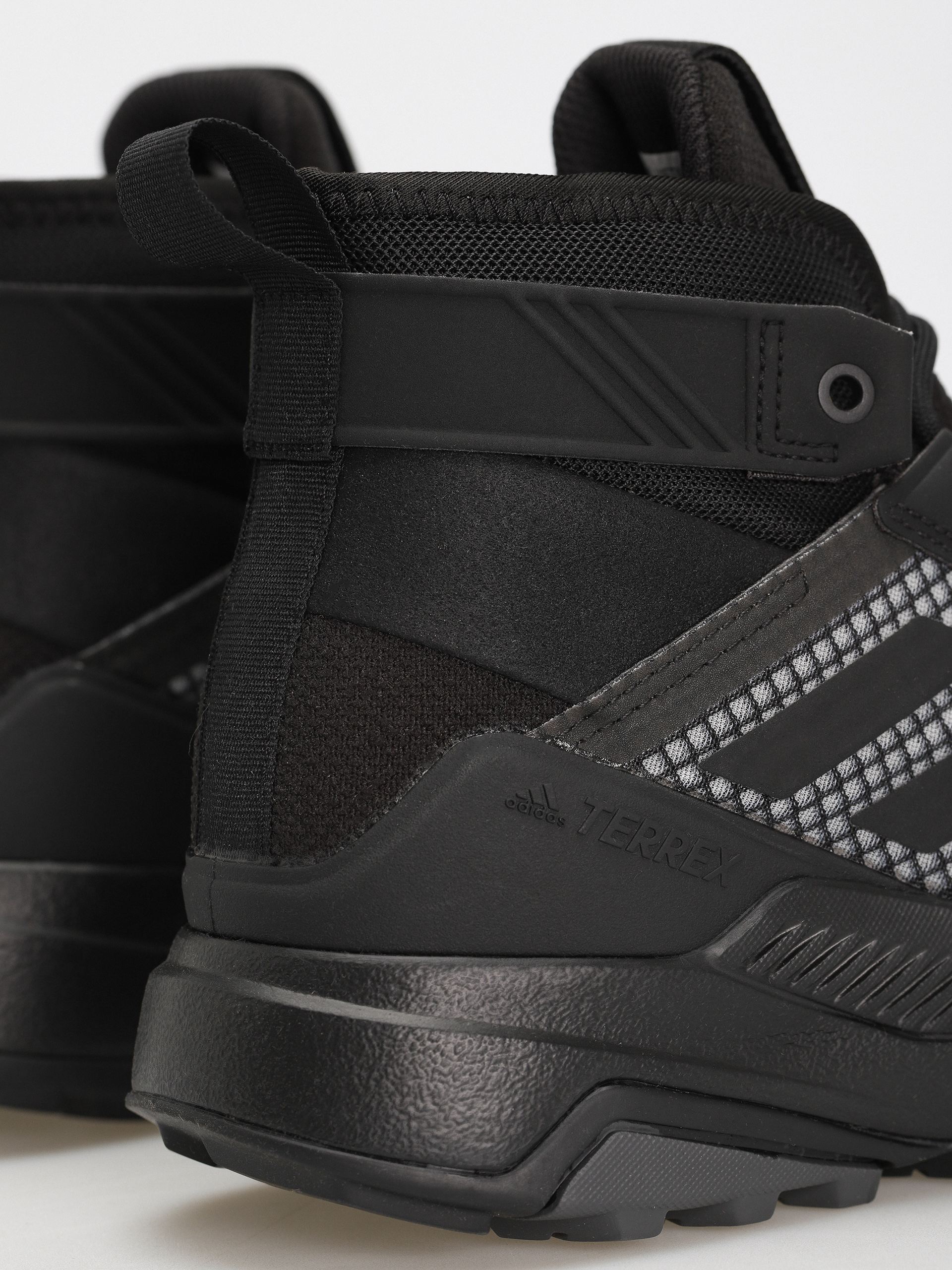 adidas Trailmaker Cipők (cblack/cblack/dgsogr)