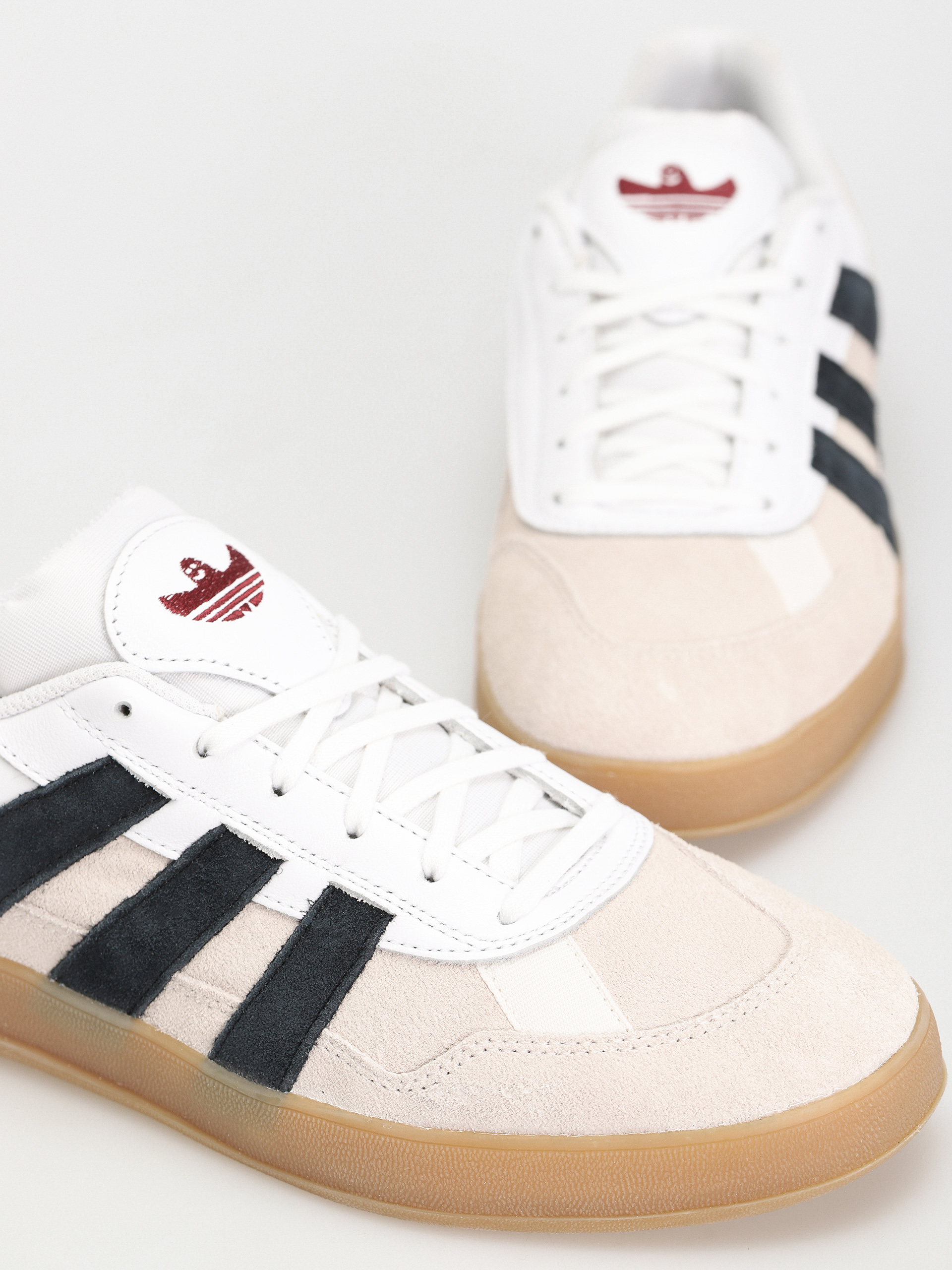adidas Aloha Super Cipők (ftwwht/cblack/gum4)