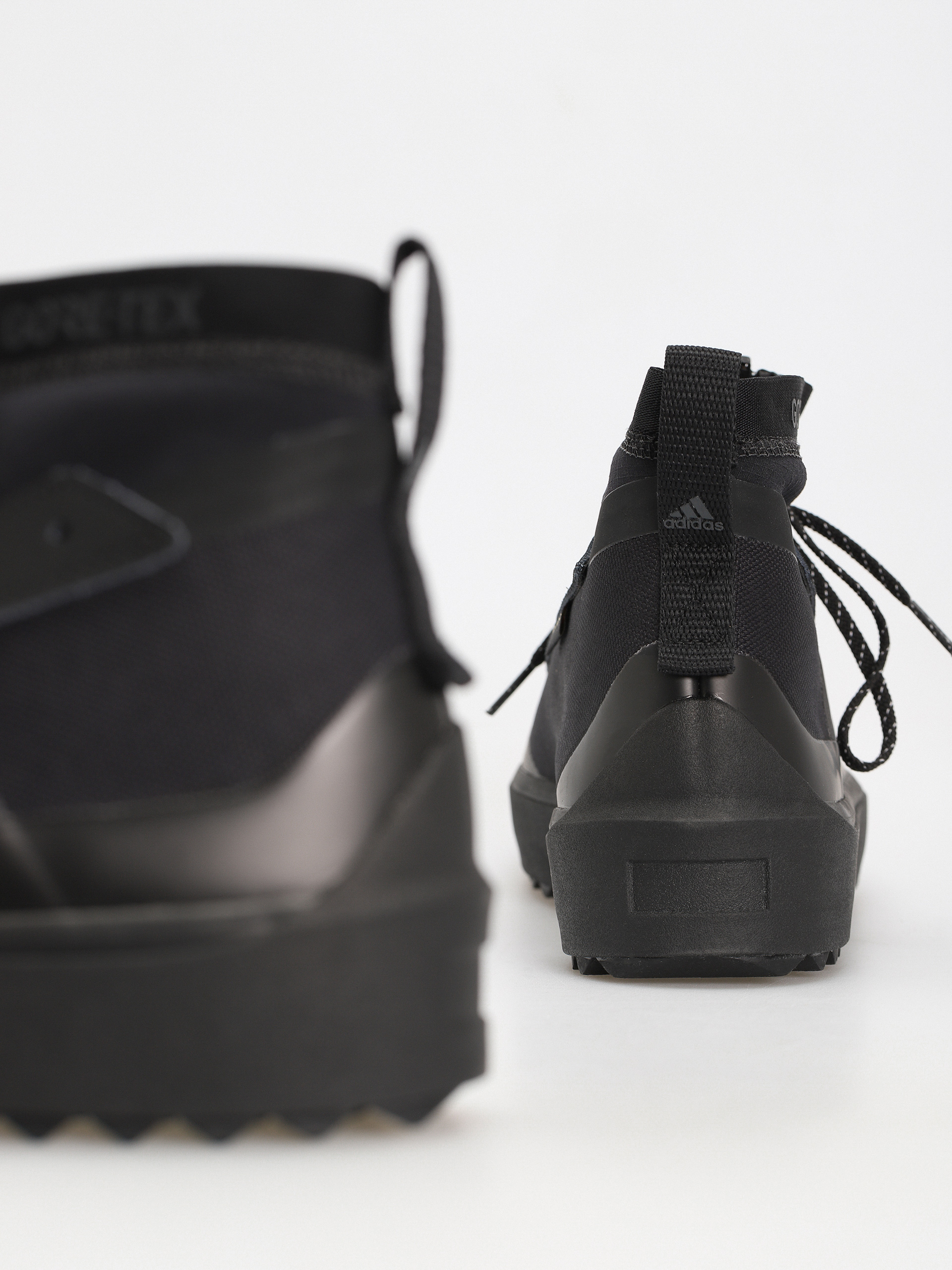 adidas Originals Znsored Hi Gtx Cipők (cblack/cblack/cblack)