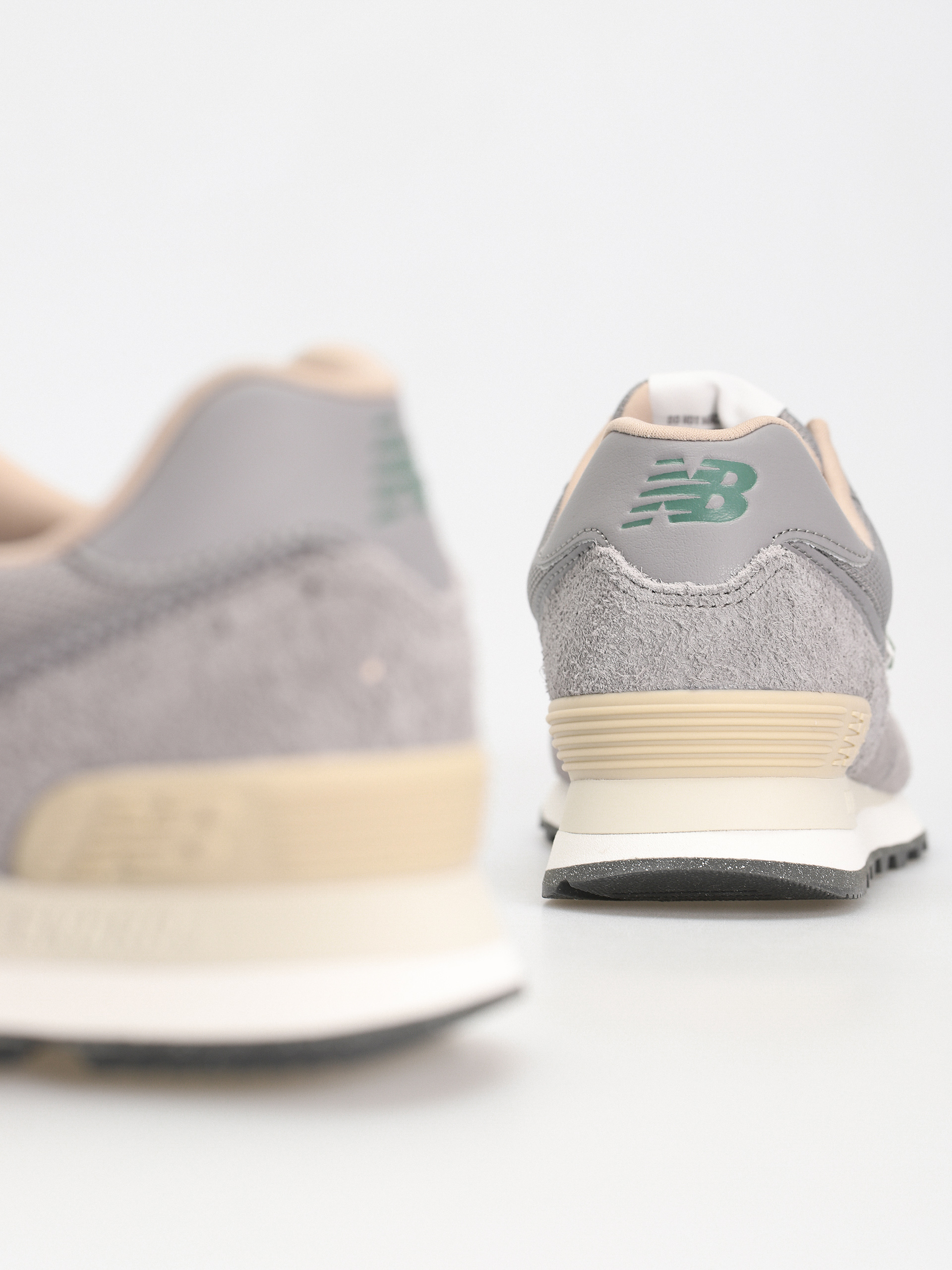 New Balance 574 Cipők Wmn (magnet)