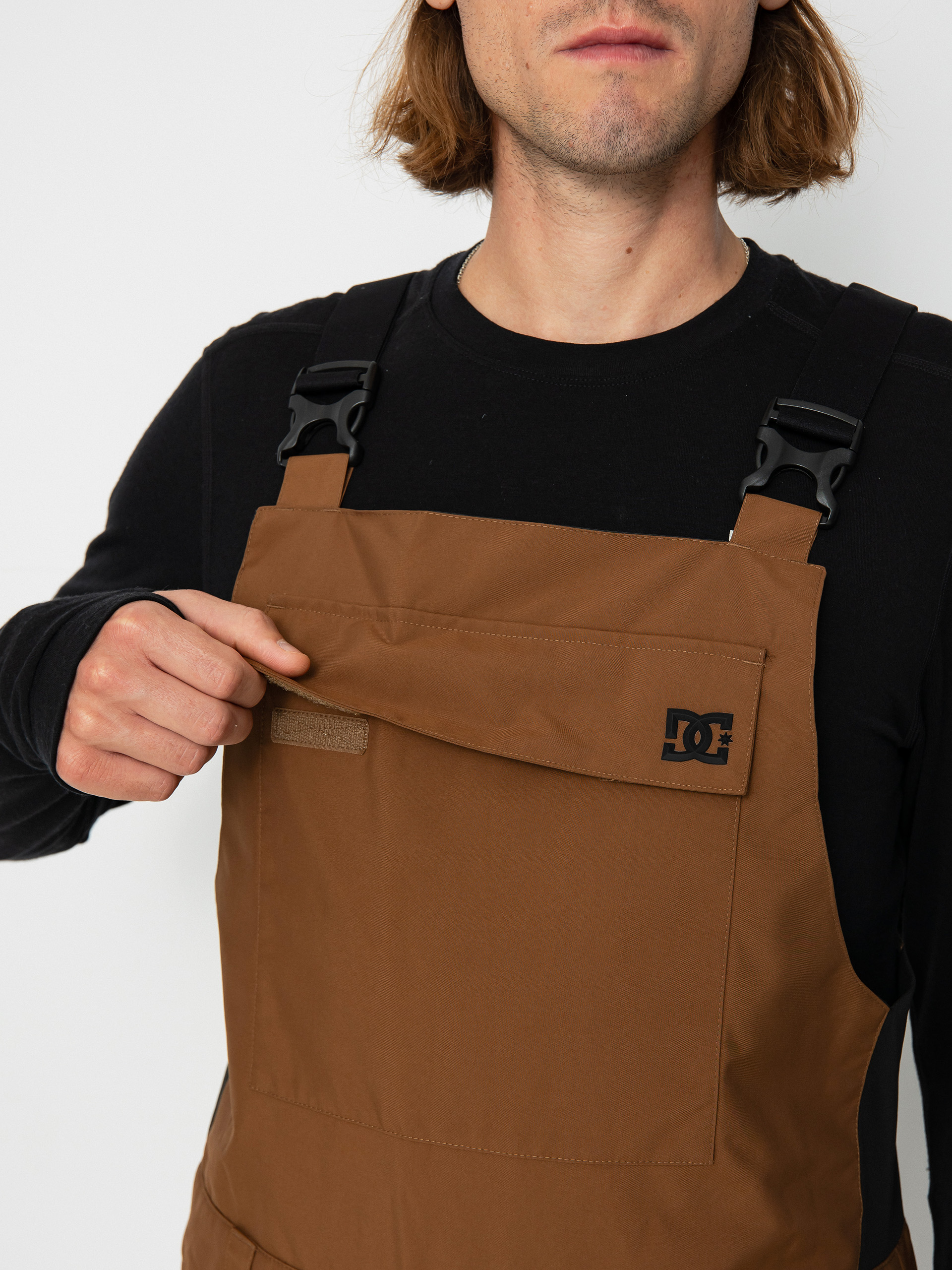 Férfi DC Docile Bib Snowboard nadrág (bison)
