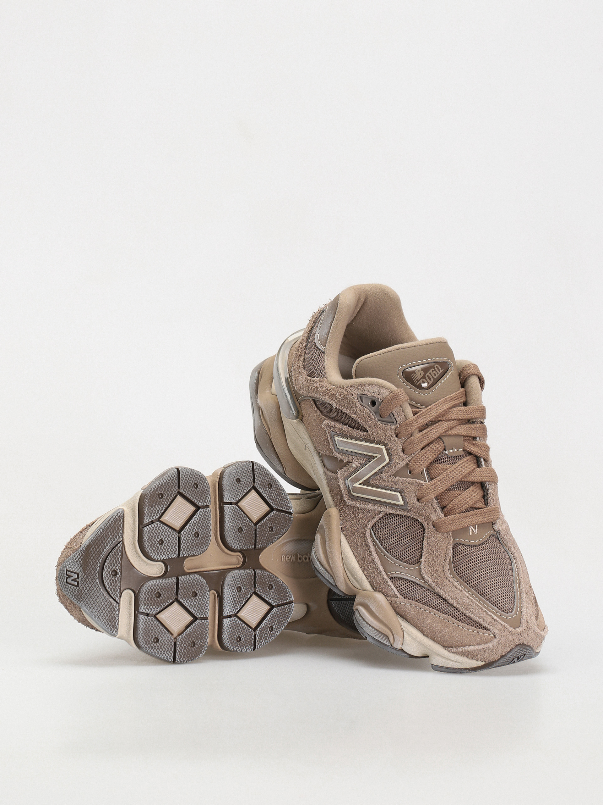 New Balance 9060 Cipők (mushroom)