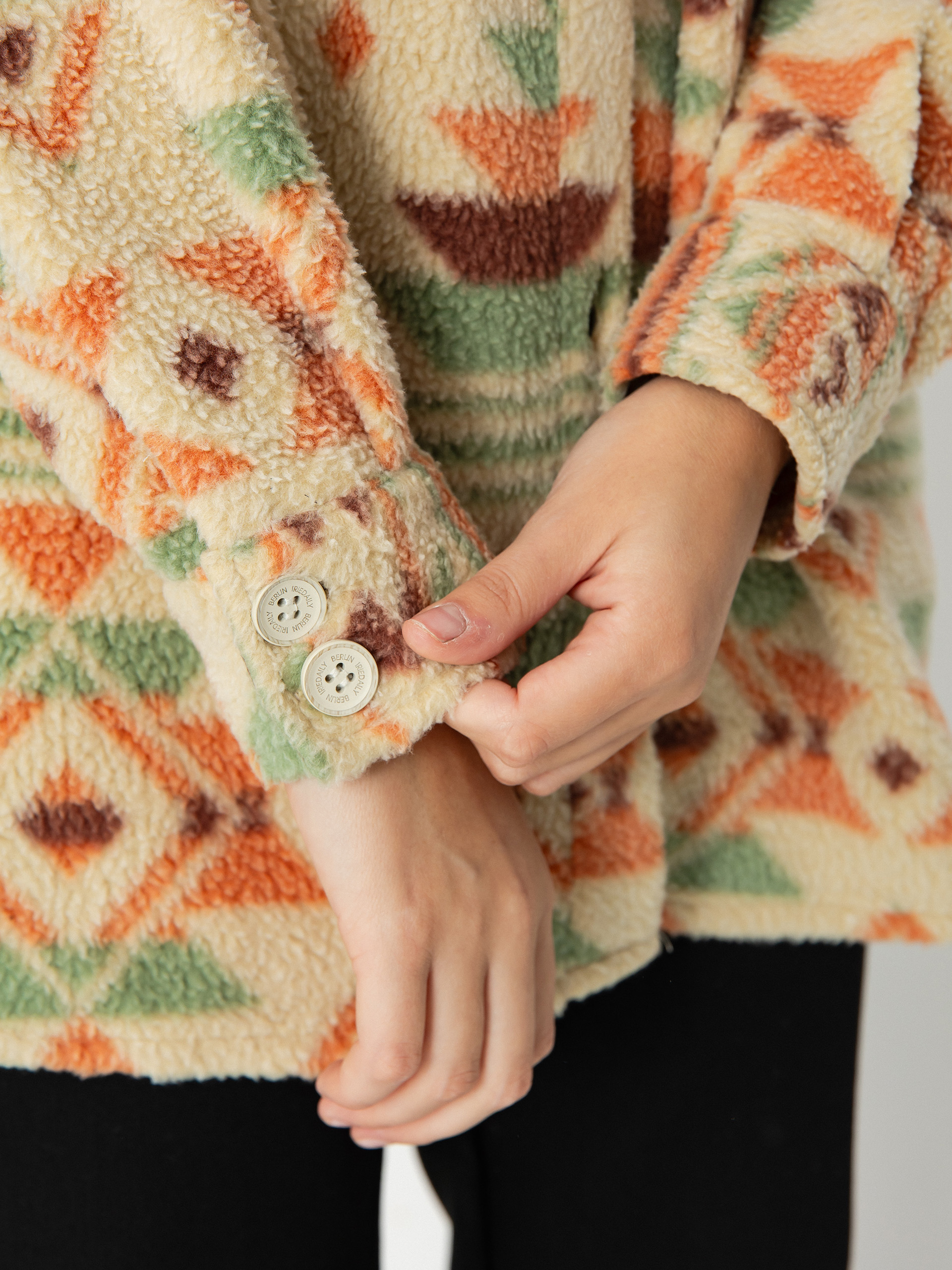 Iriedaily Fluffle Dzseki Wmn (beige)