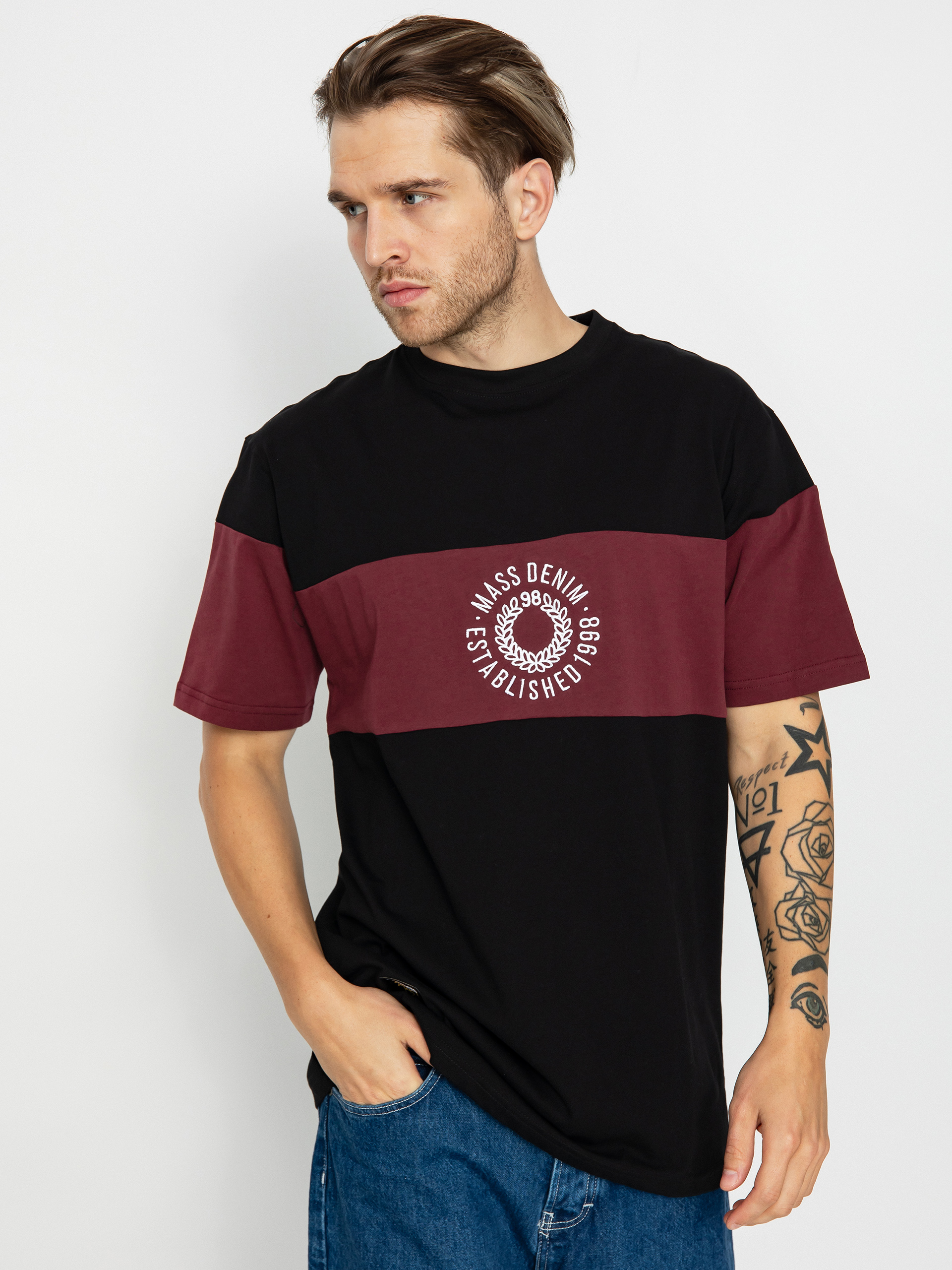 MassDnm Elementary póló (black)