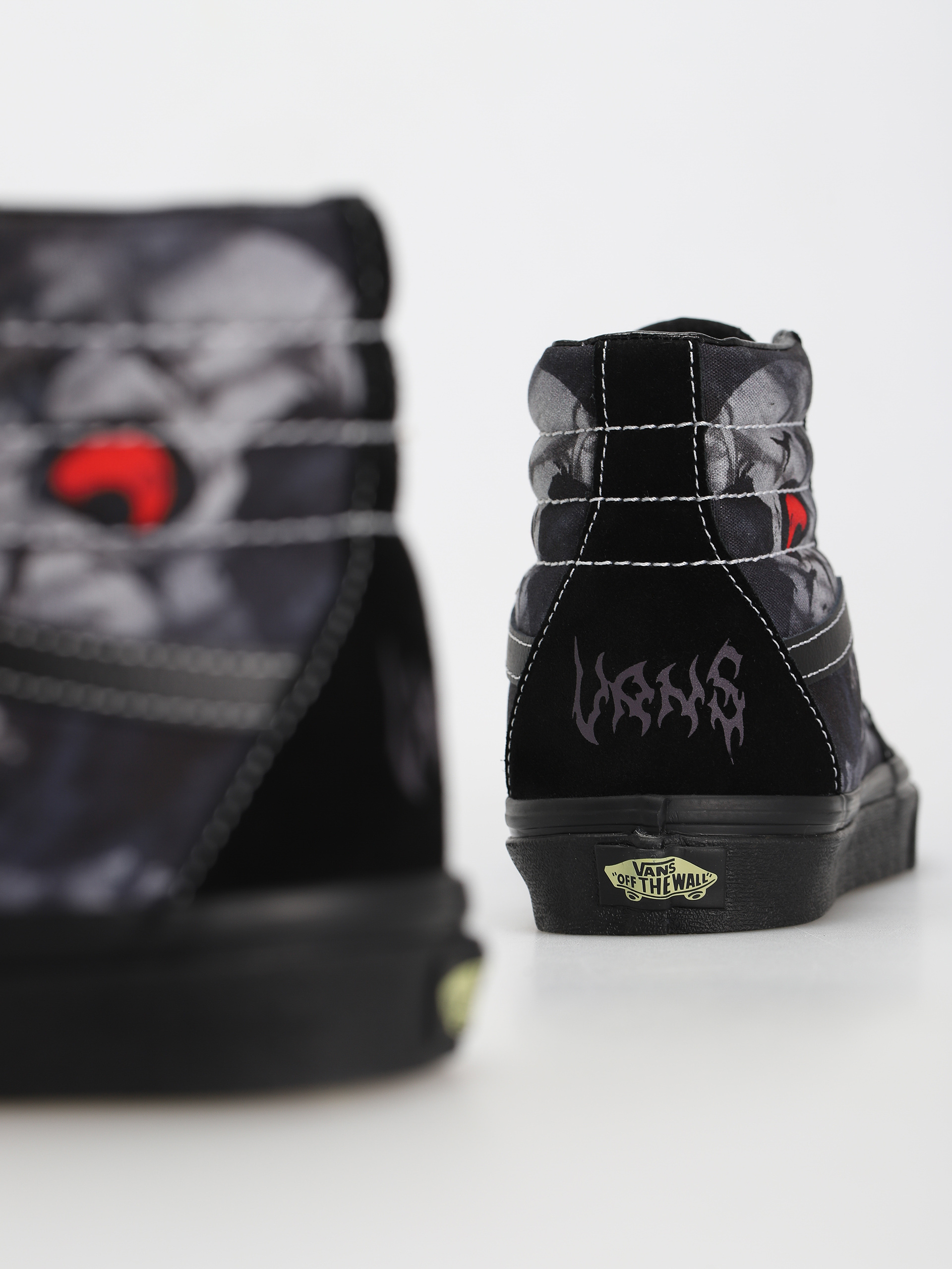 Vans Sk8 Hi Cipők (midnight shift black/black)