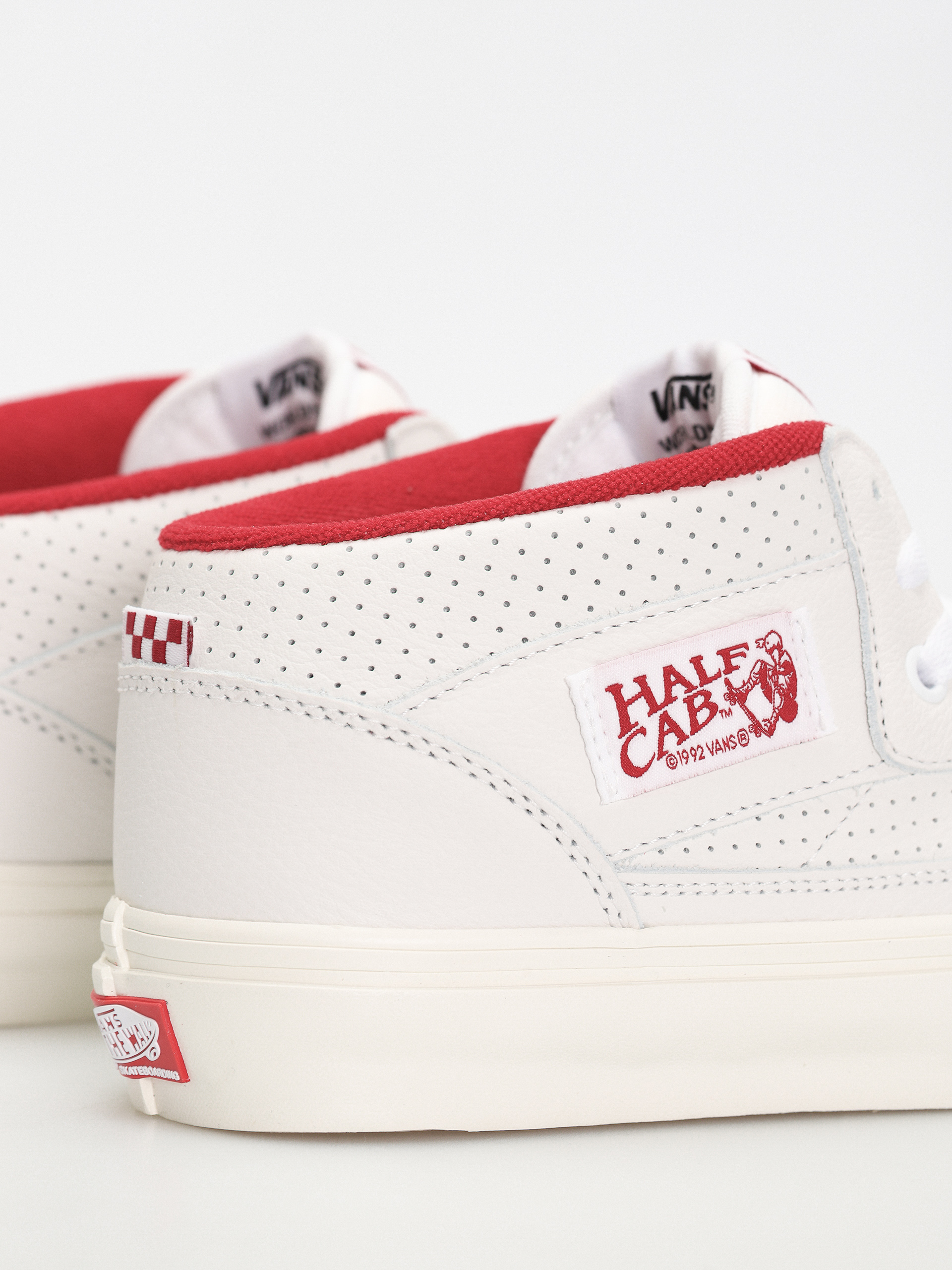 Vans Skate Half Cab Cipők (vintage sport white/red)