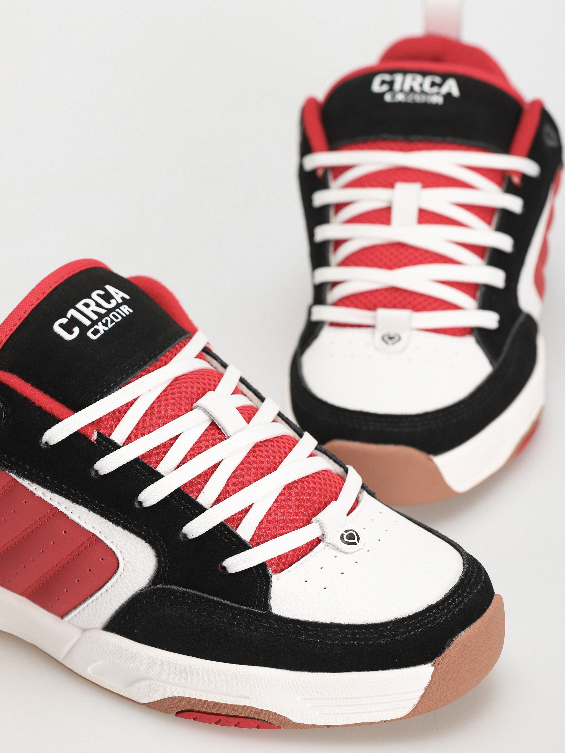 Circa Cx201R Cipők (black/red)