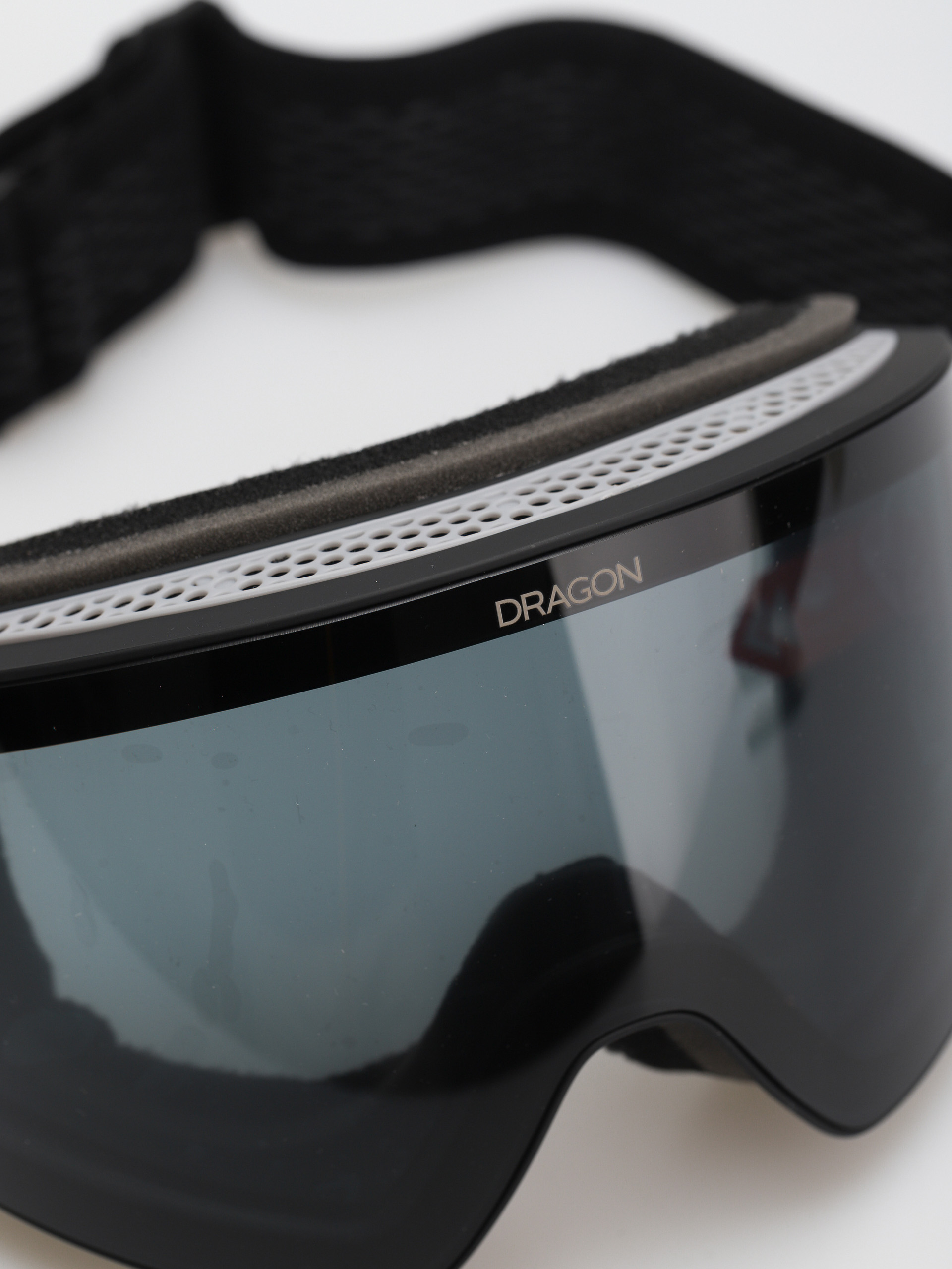 Dragon PXV Snowboard szemüveg (classicblack/lumalens dark smoke/lumalens light rose)