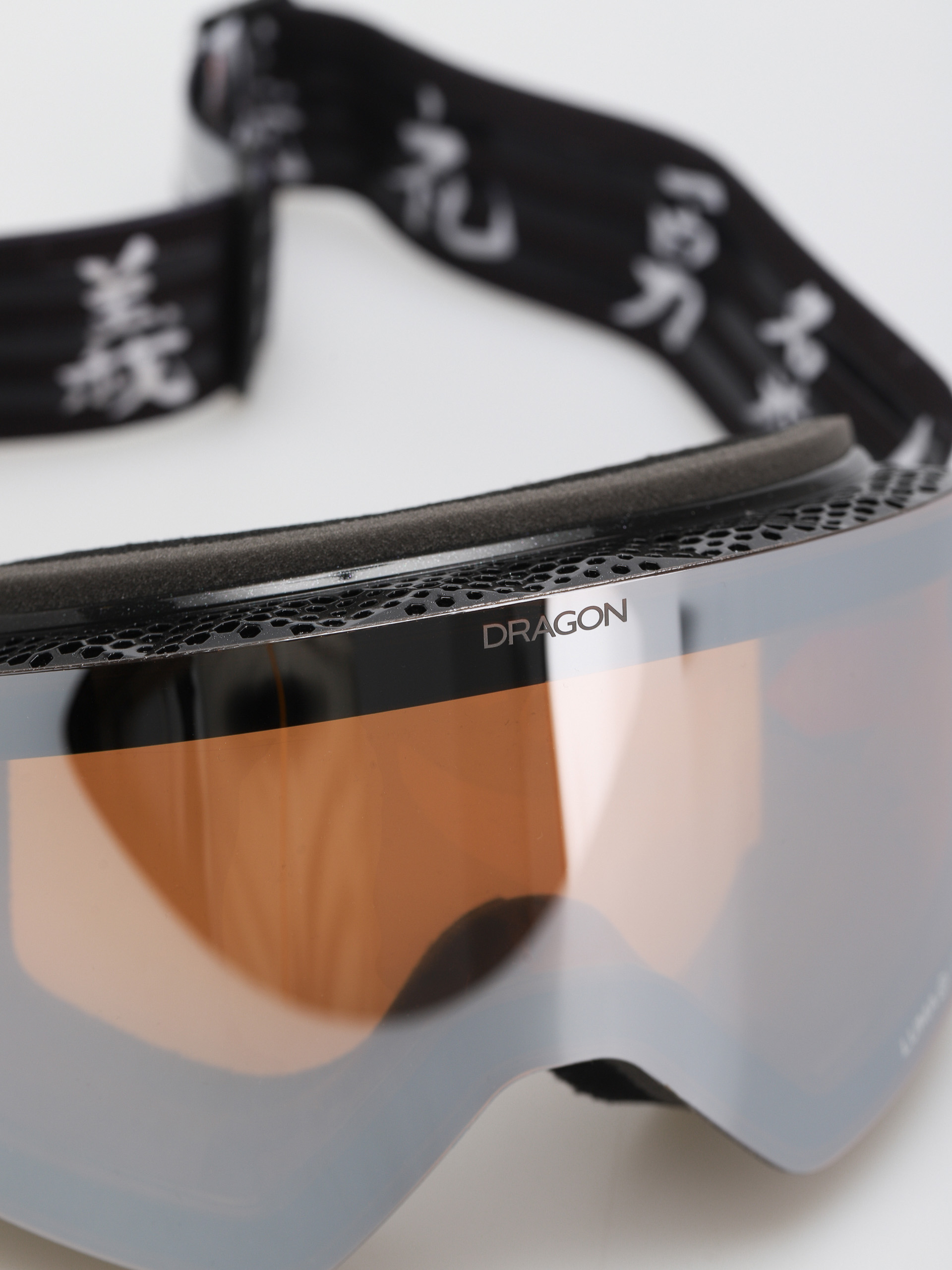 Dragon R1 OTG Snowboard szemüveg (bushido/lumalens silver ion/lumalens light rose)