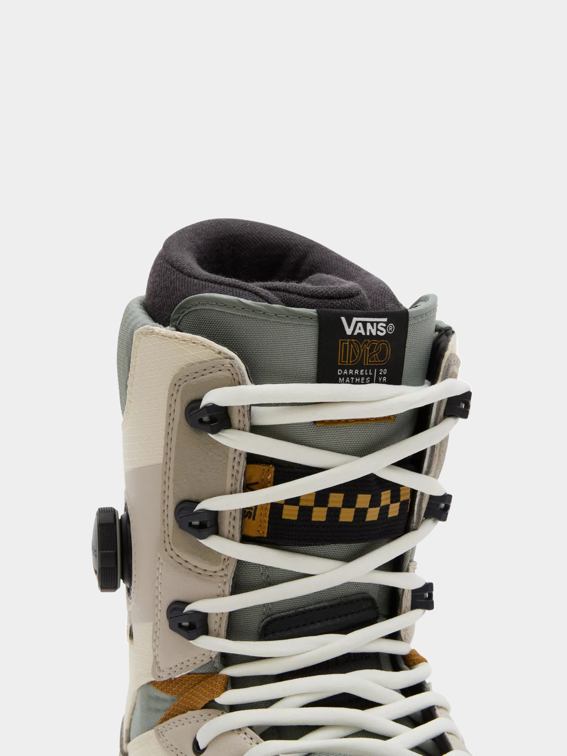 Férfi Vans Invado Pro Snowboard cipők (darrell mathes beige/khaki)