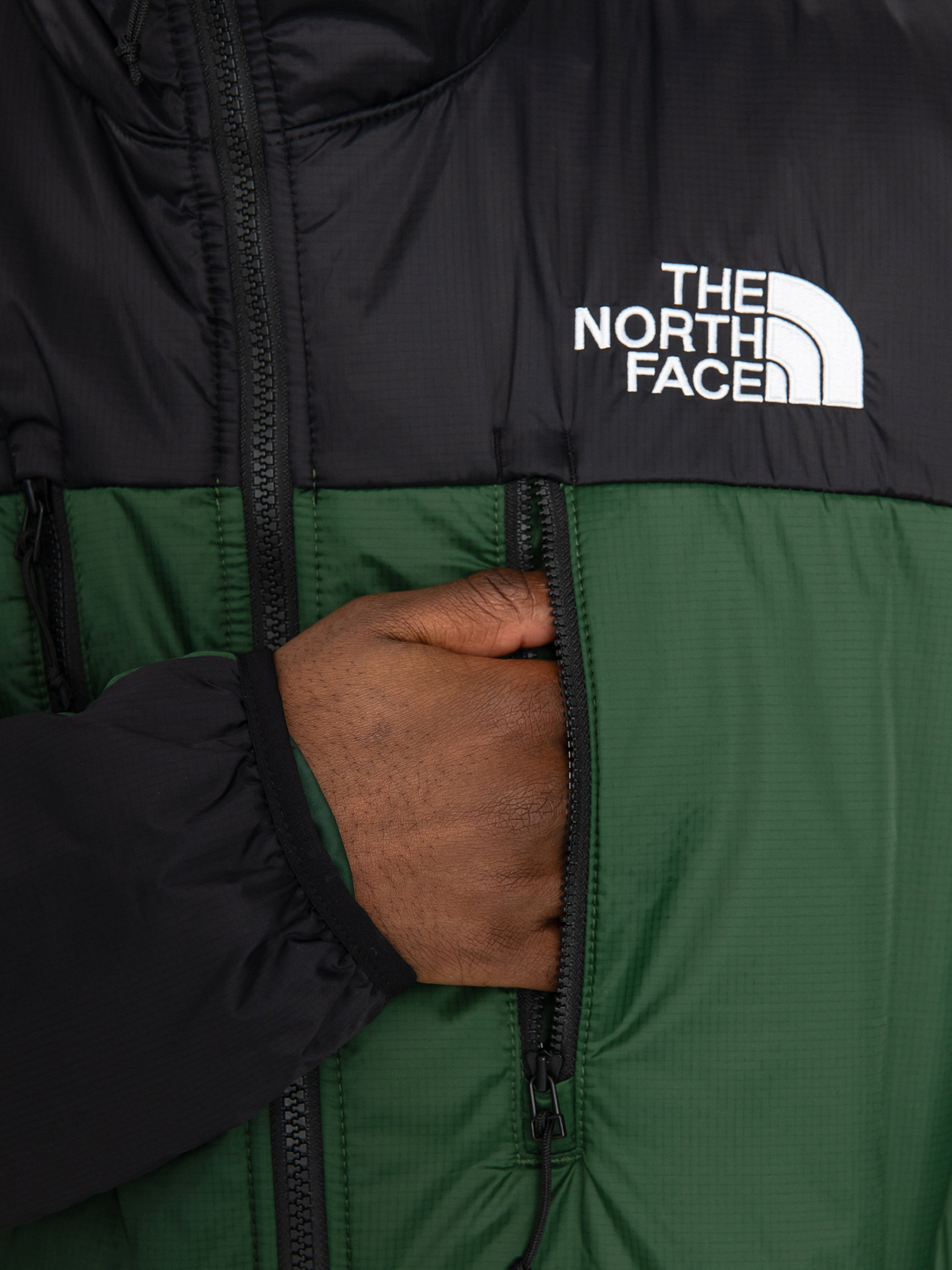 The North Face Himalayan Light Synth Dzseki (pine needle/tnf black)