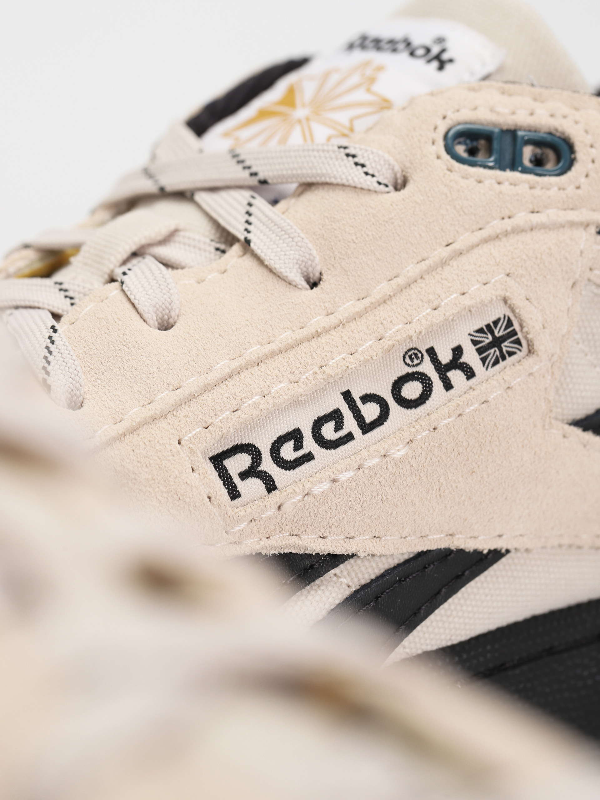 Reebok Club C Mid II Revenge Cipők (stucco/hooblu/cblack)