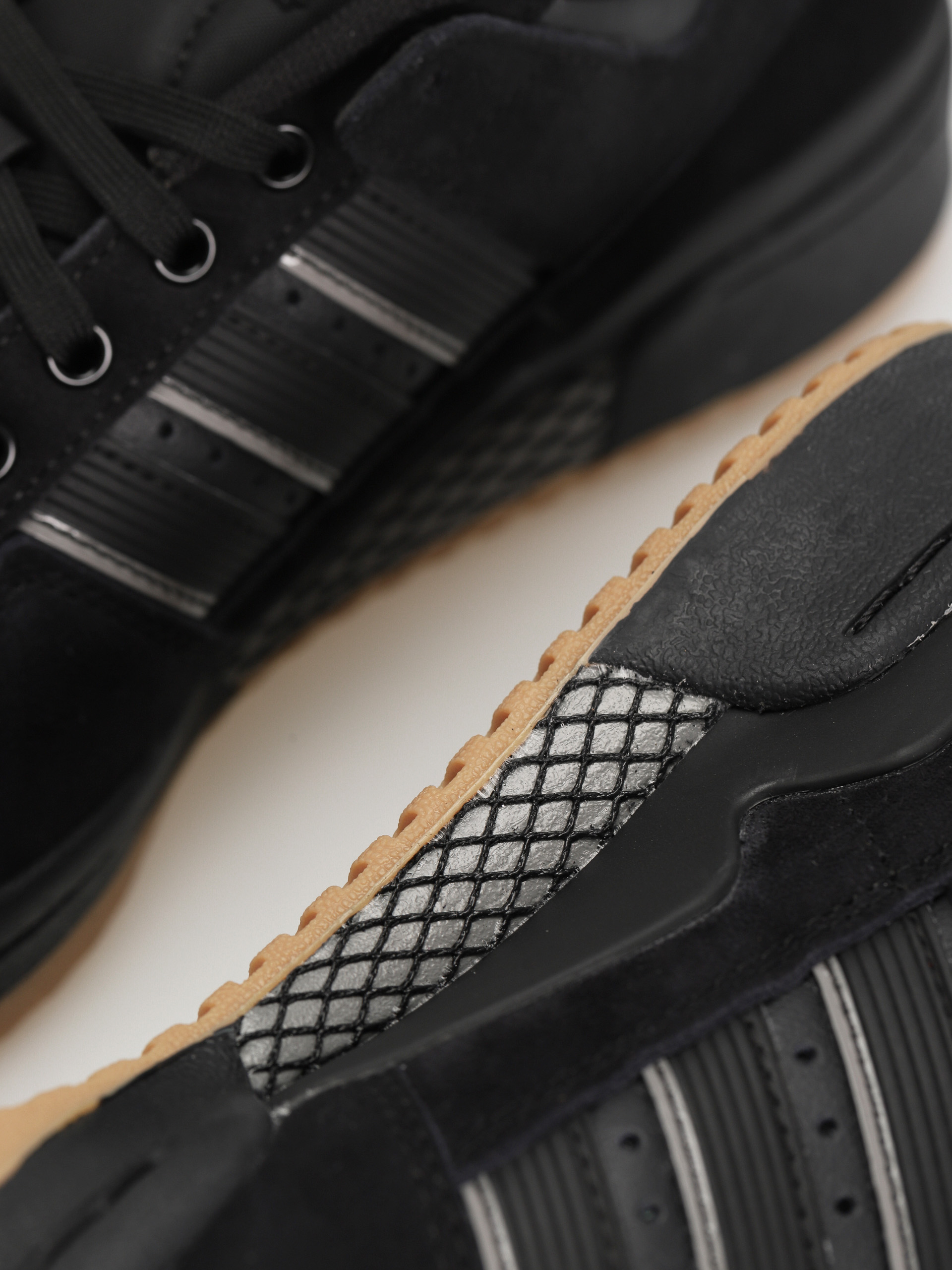 adidas Forum 84 Low ADV Cipők (cblack/carbon/grethr)