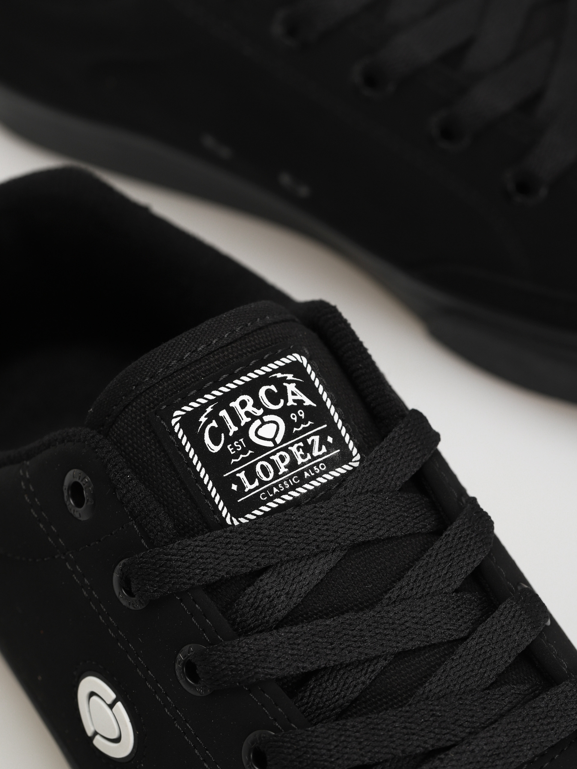 Circa Al 50 Slim Cipők (black/black)