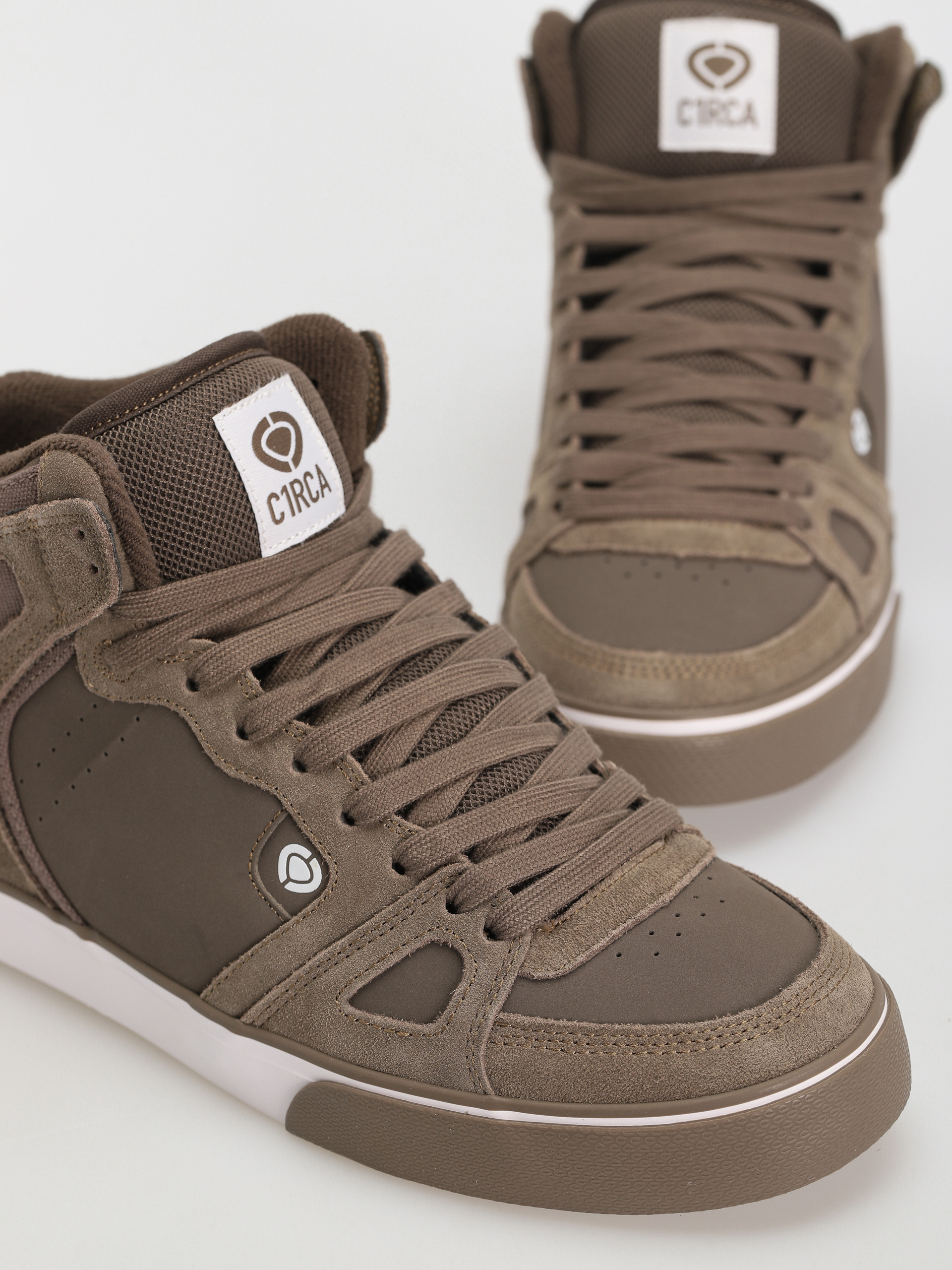 Circa 99 Vulc Hi Cipők (moon/rock/white)