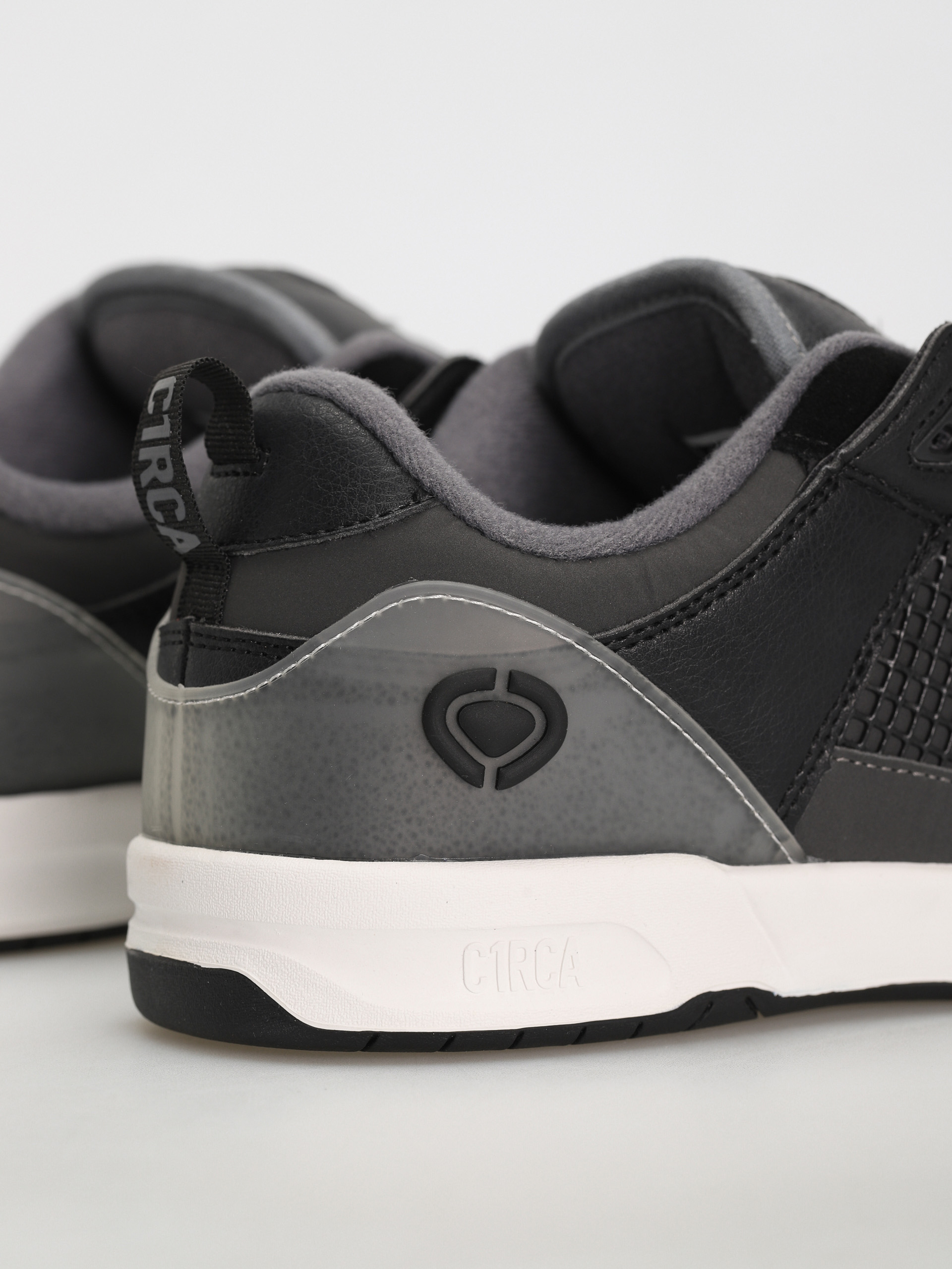 Circa Tave Tt Cipők (shoe/dark shadow)