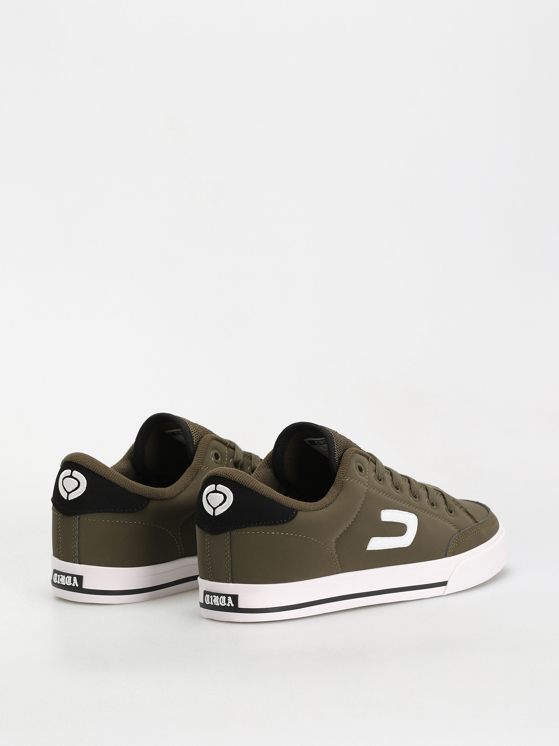 Circa 50 Tm Cipők (military olive/black/white)