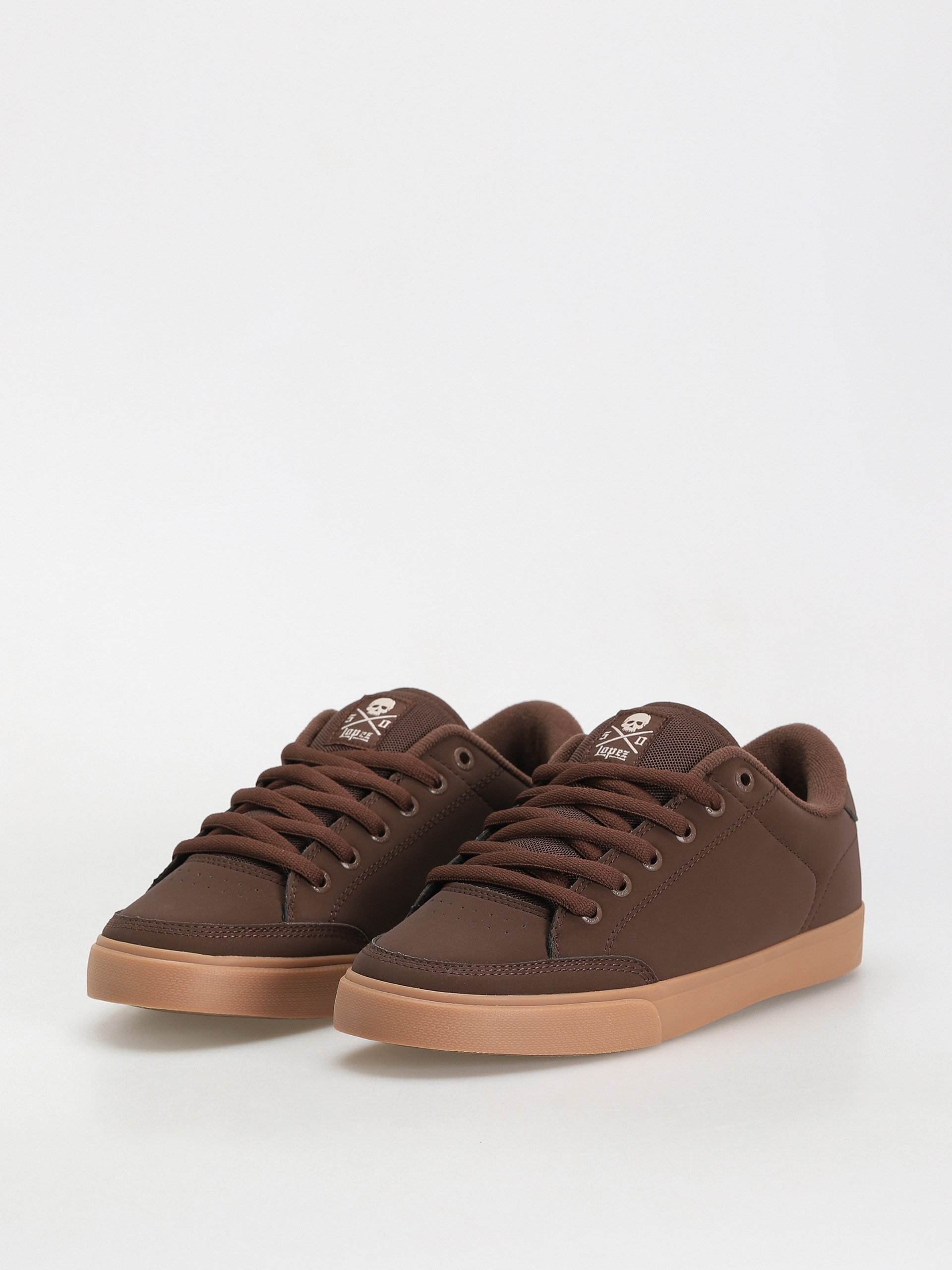 Circa Al 50 Cipők (potting soil/gum)