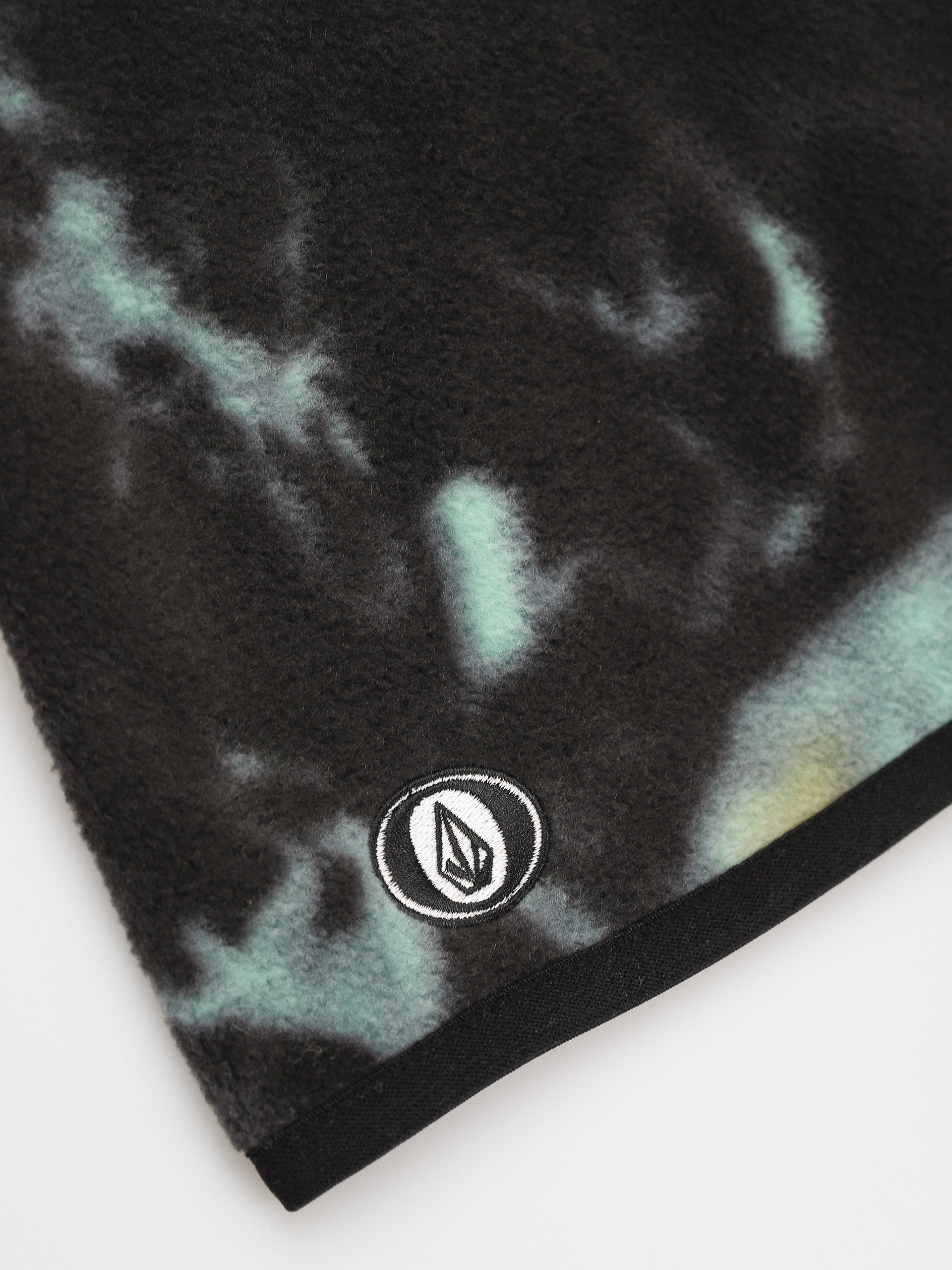 Volcom Powclava Kendő (spritz black)