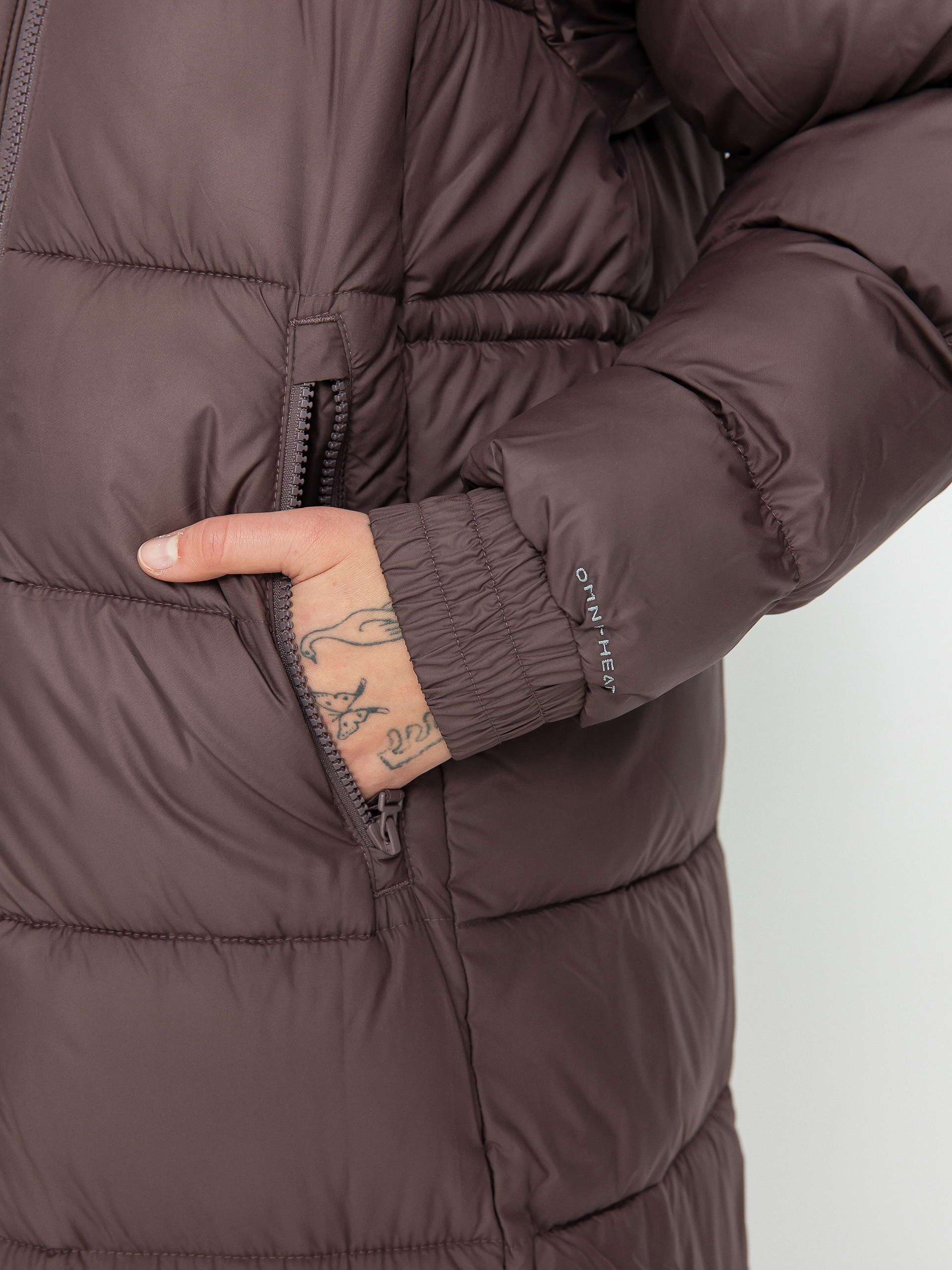 Columbia Pike Lake II Long Dzseki Wmn (basalt)