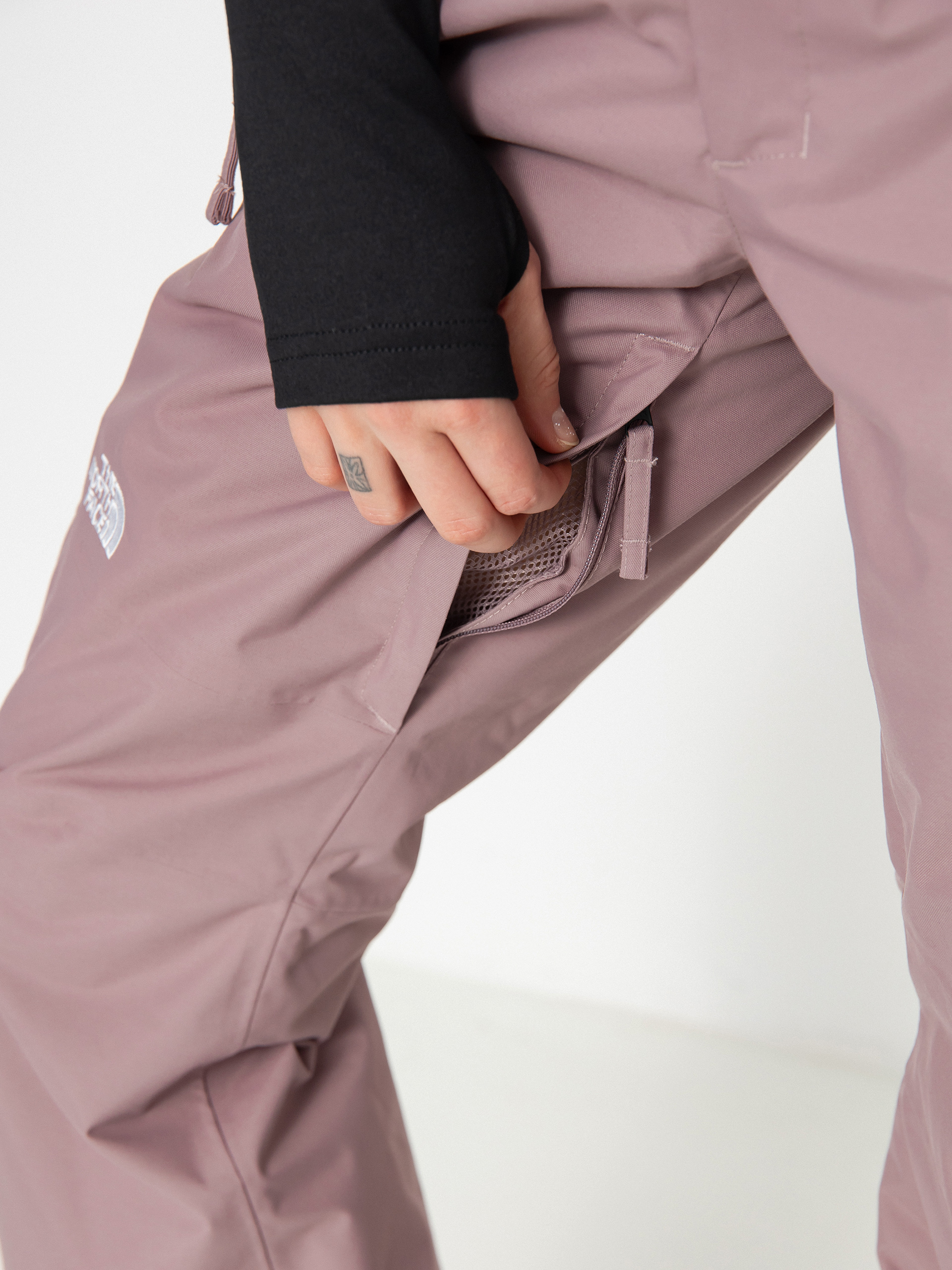 Női The North Face Aboutaday Snowboard nadrág (fawn grey)