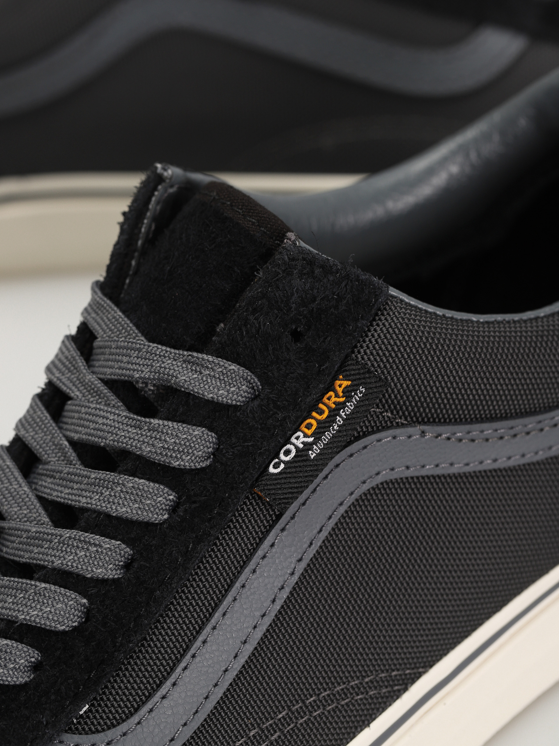 Vans Old Skool Cipők (cordura black)