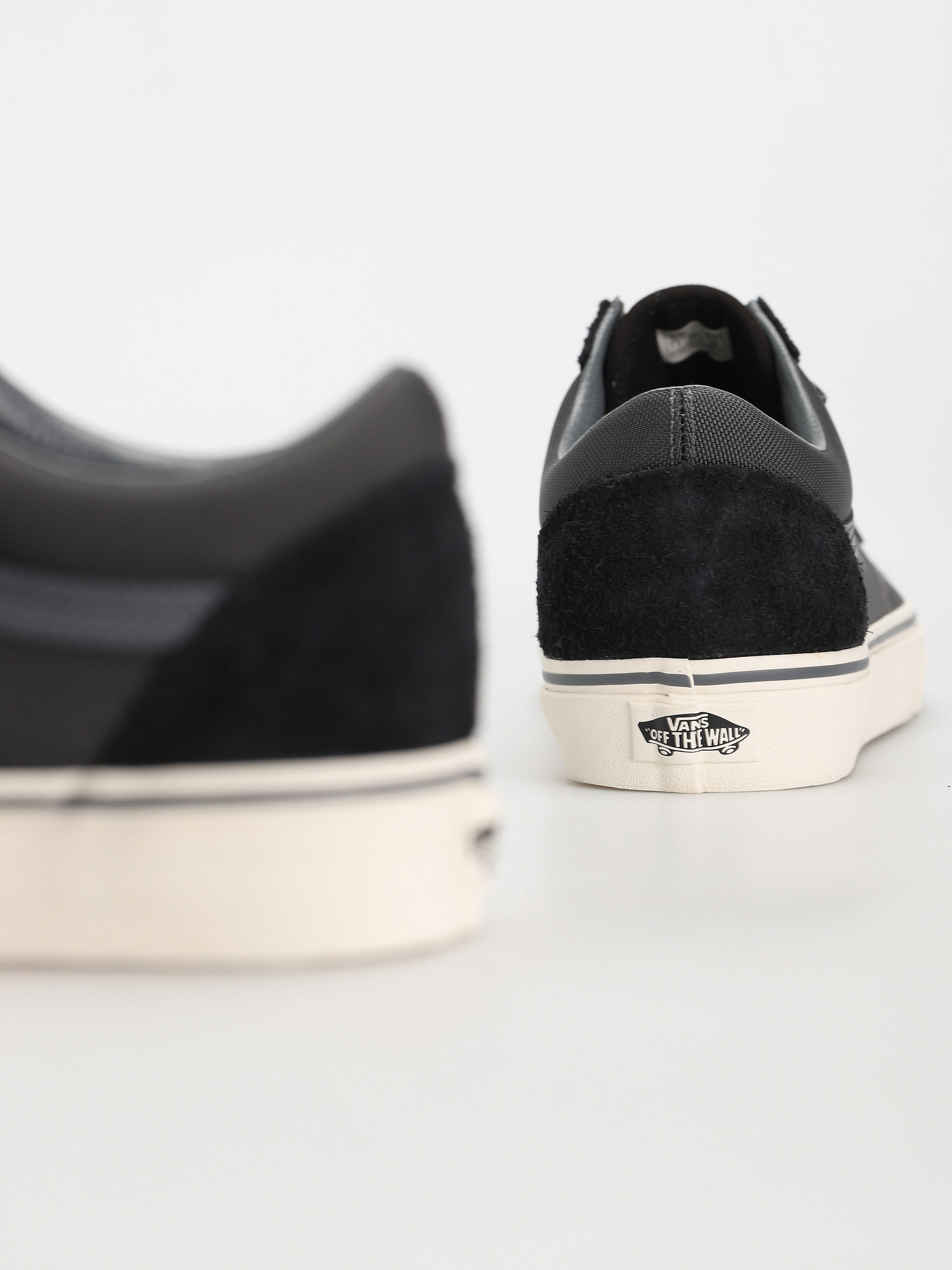 Vans Old Skool Cipők (cordura black)