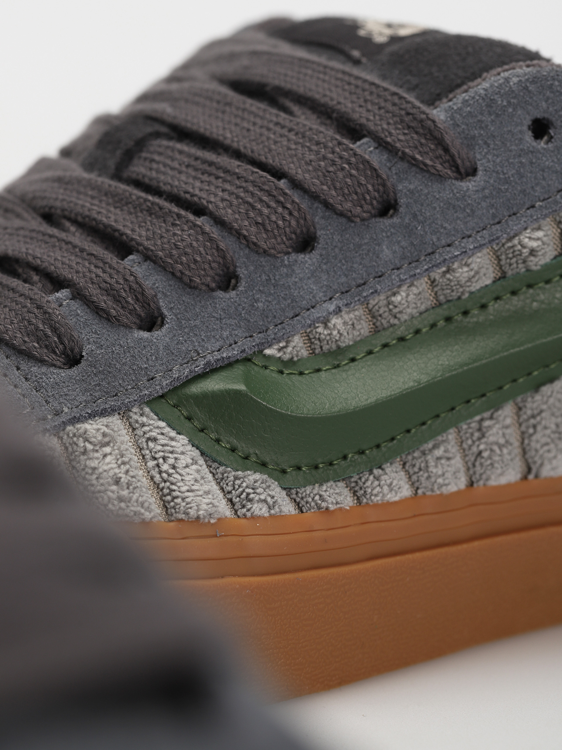 Vans Knu Skool Cipők (jumbo cord dark grey)