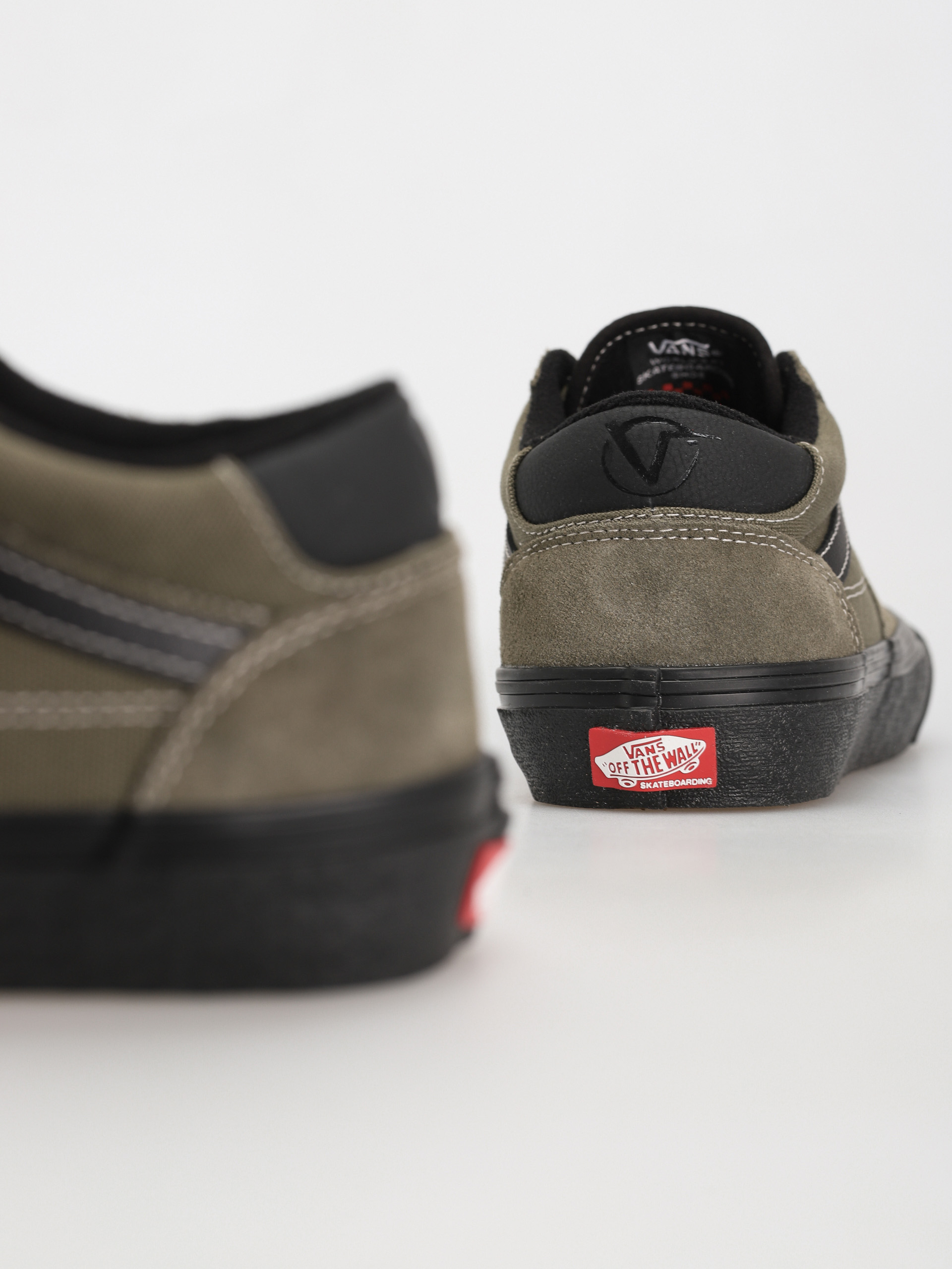 Vans Rowan Cipők (olive/black)