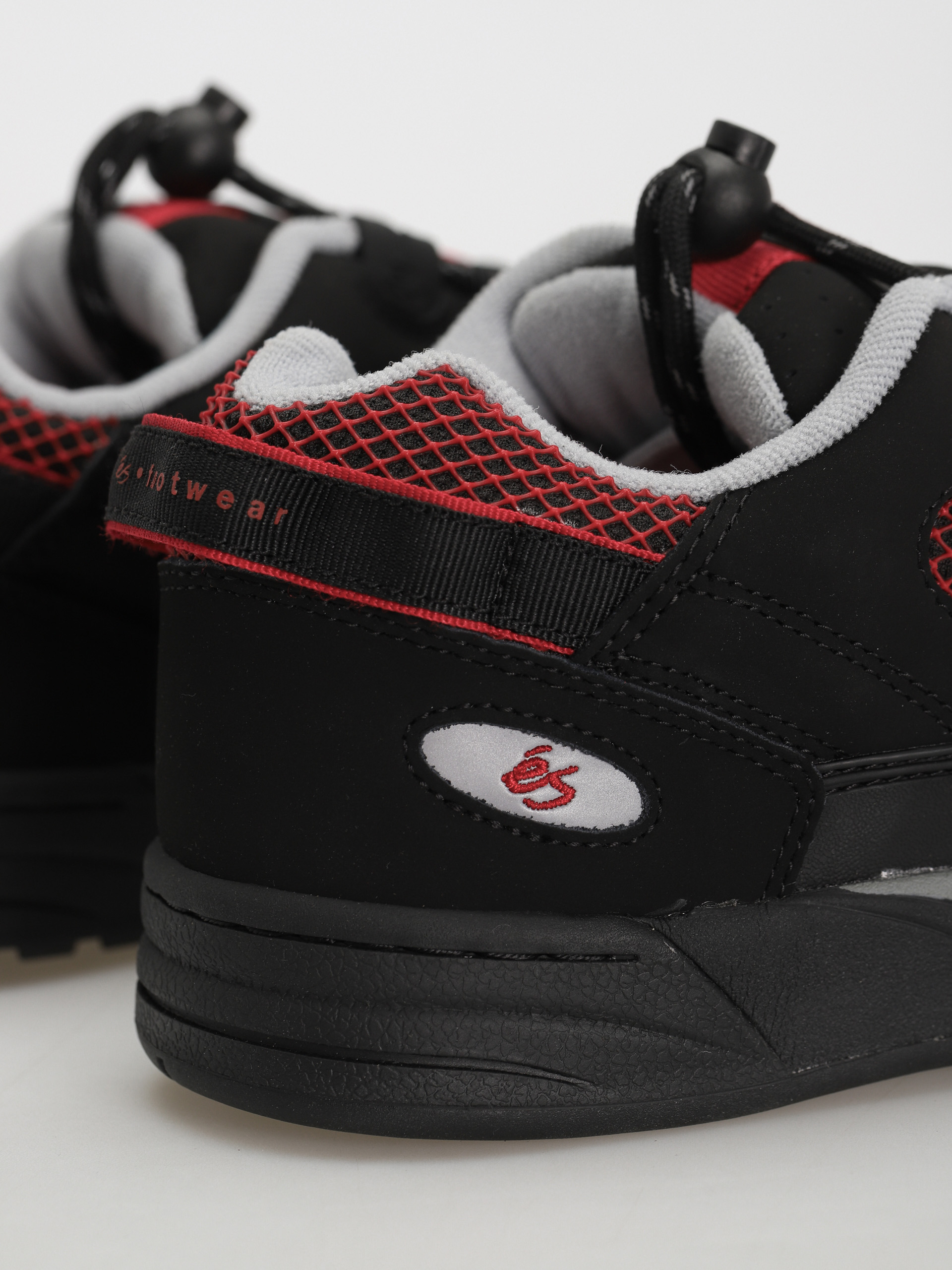 eS Muska Cipők (black/red)