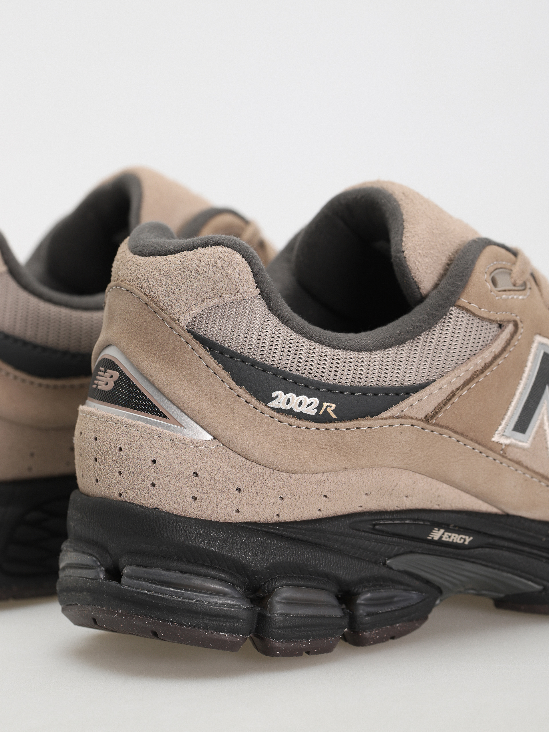 New Balance 2002 Cipők (driftwood)