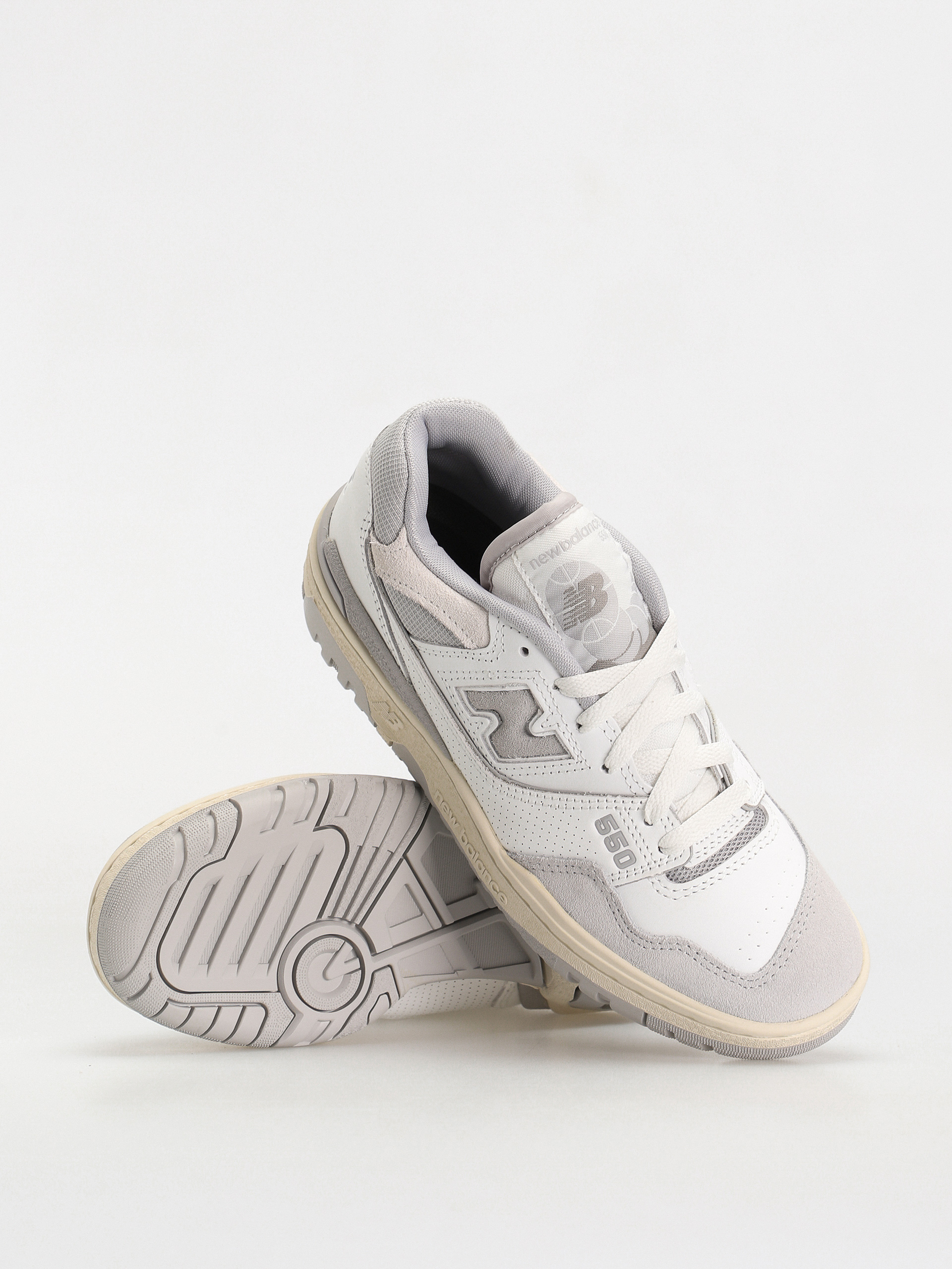 New Balance 550 Cipők (white/grey)