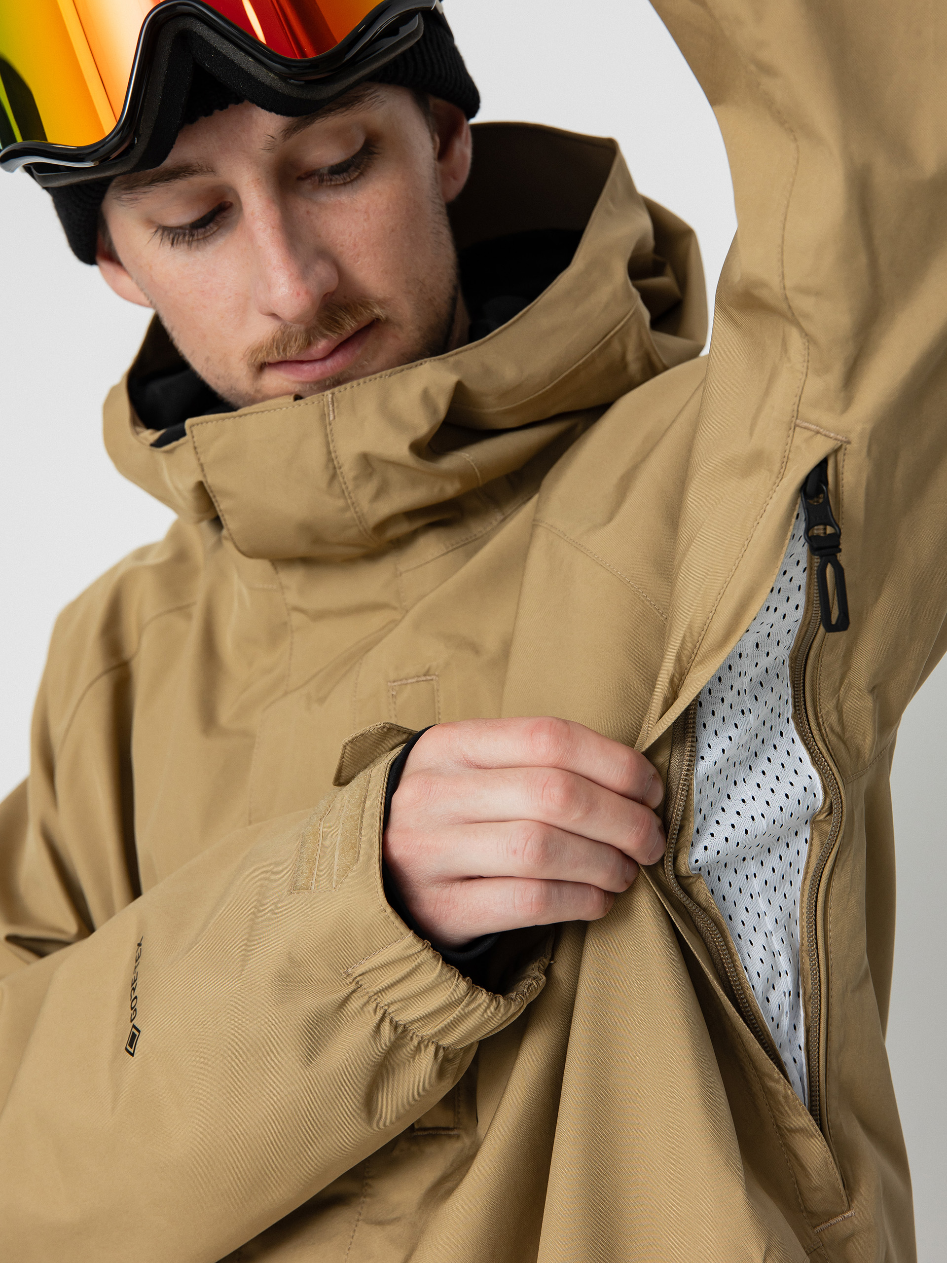 Férfi Volcom Dua Gore Tex Snowboard dzseki (dark khaki)