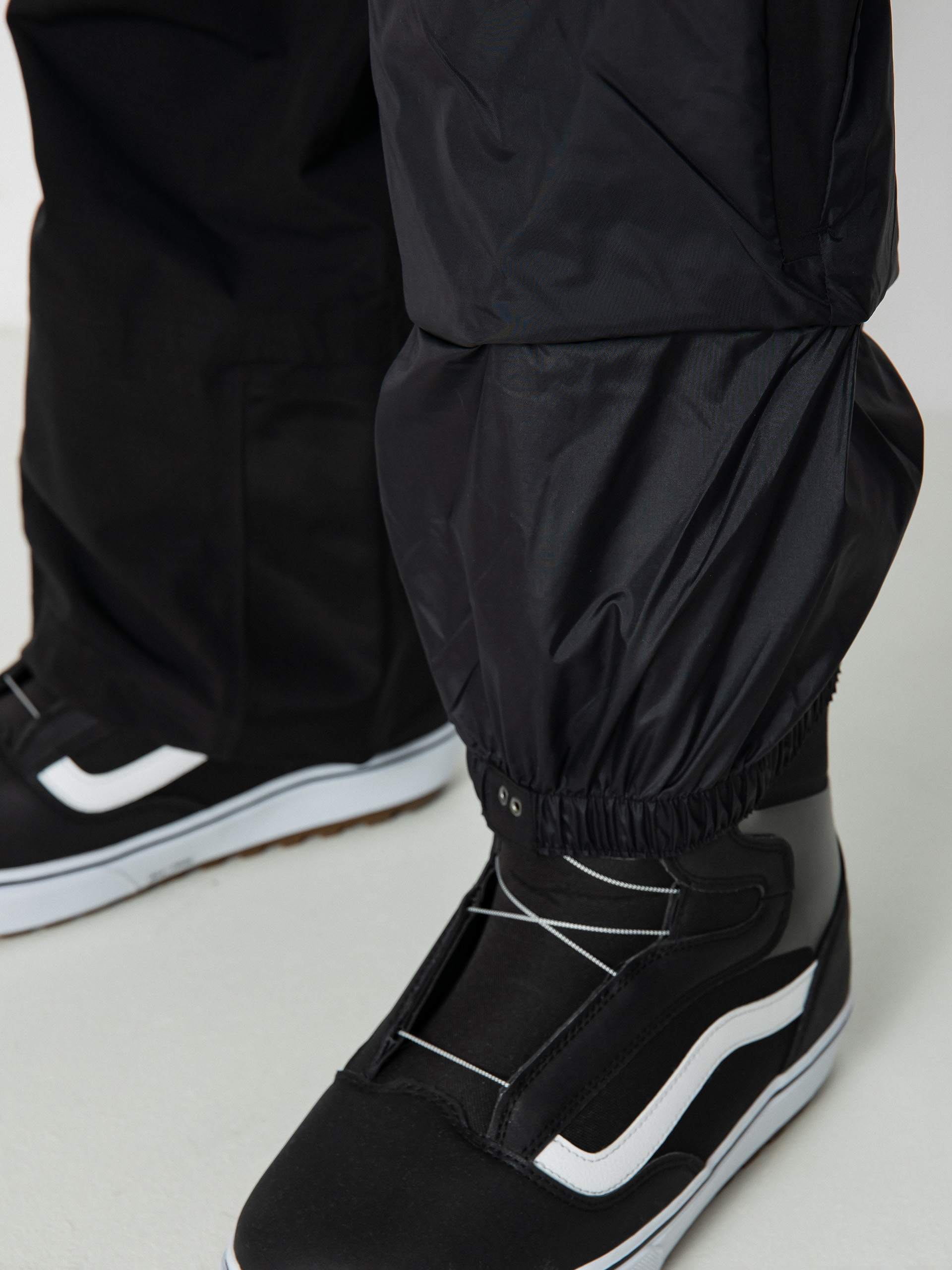 Férfi The North Face Dragline Bib Snowboard nadrág (tnf black)