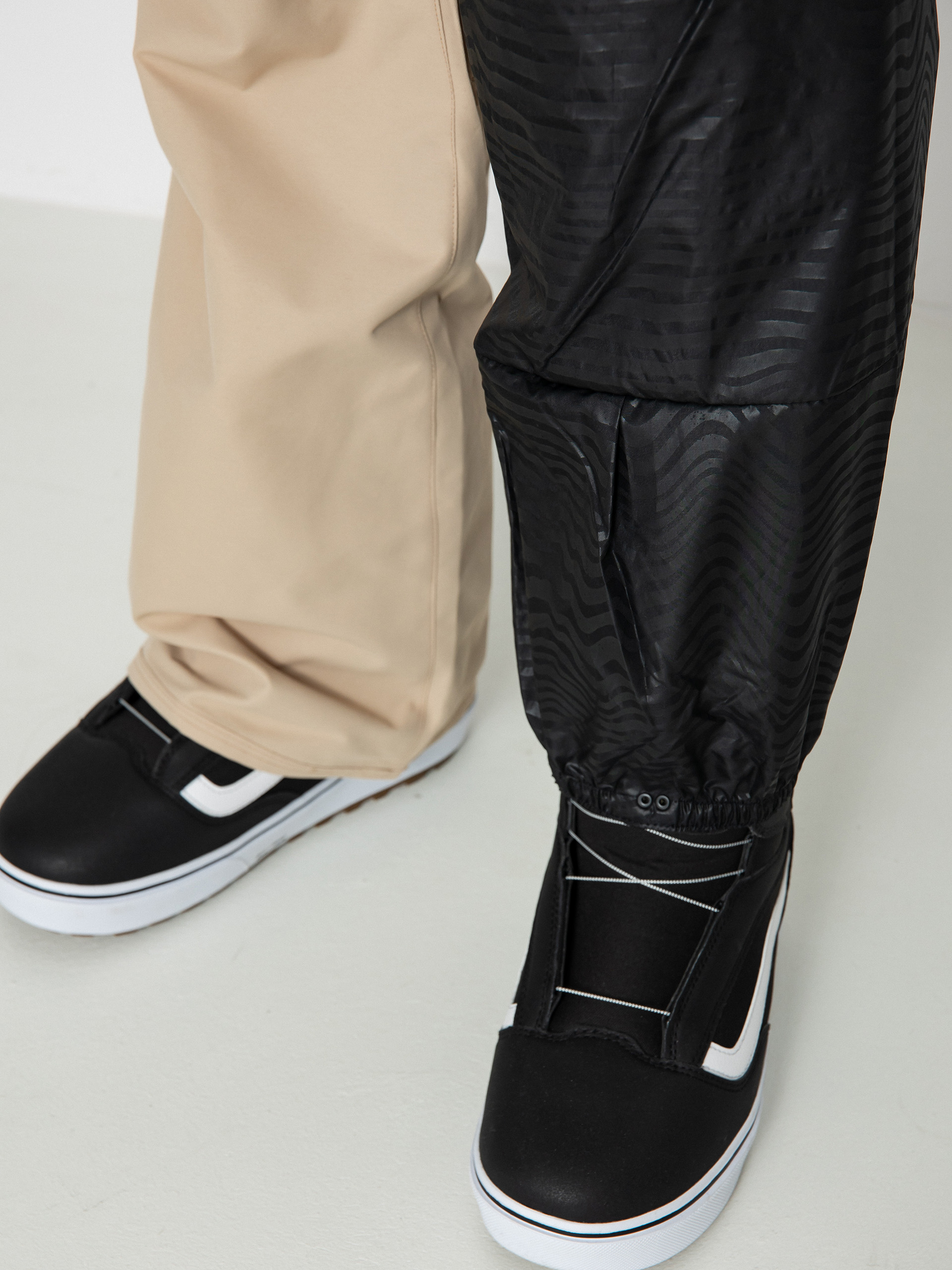 Férfi Volcom V.Co Hunter Snowboard nadrág (khakiest)