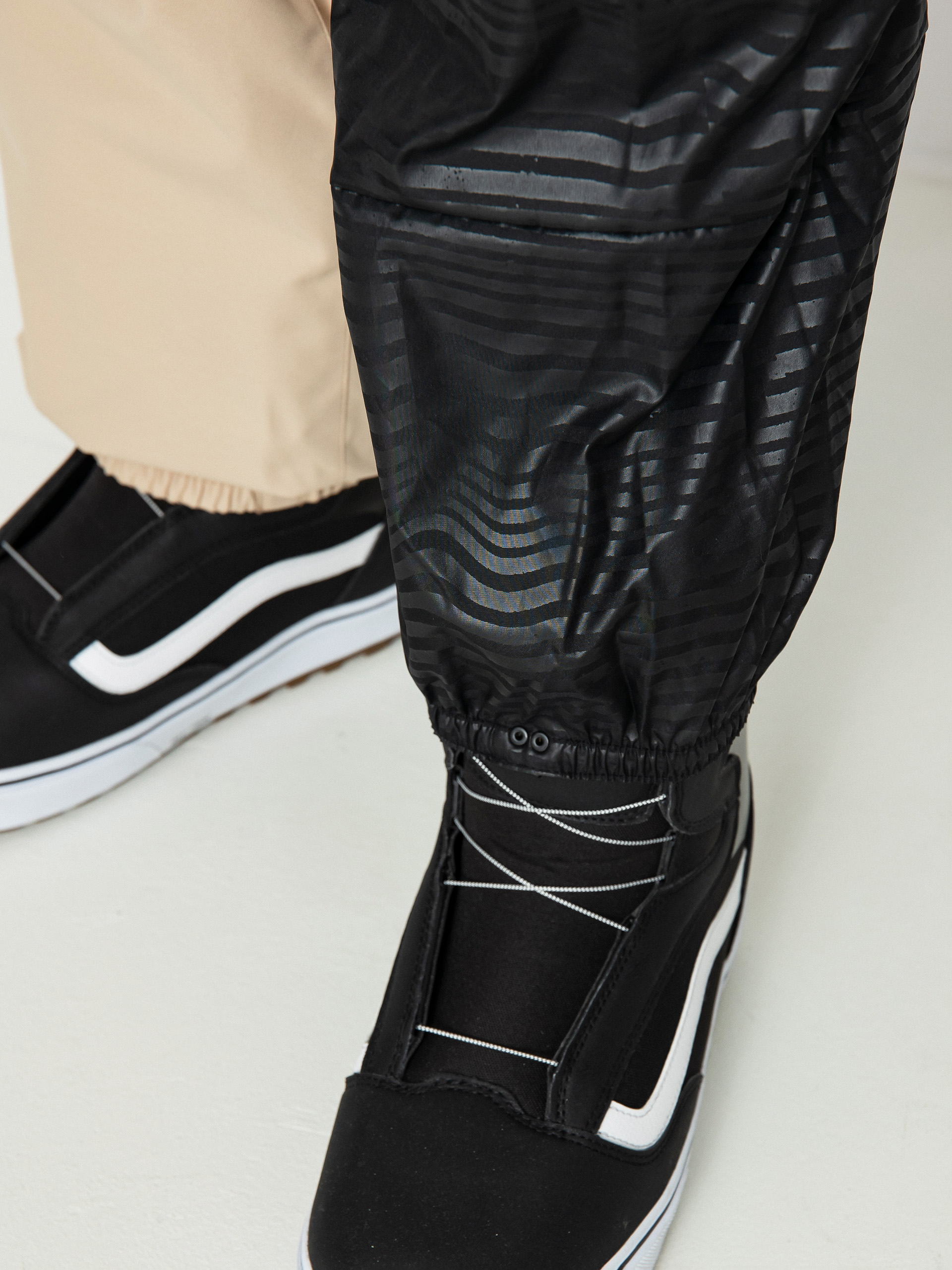 Férfi Volcom Arthur Snowboard nadrág (khakiest)