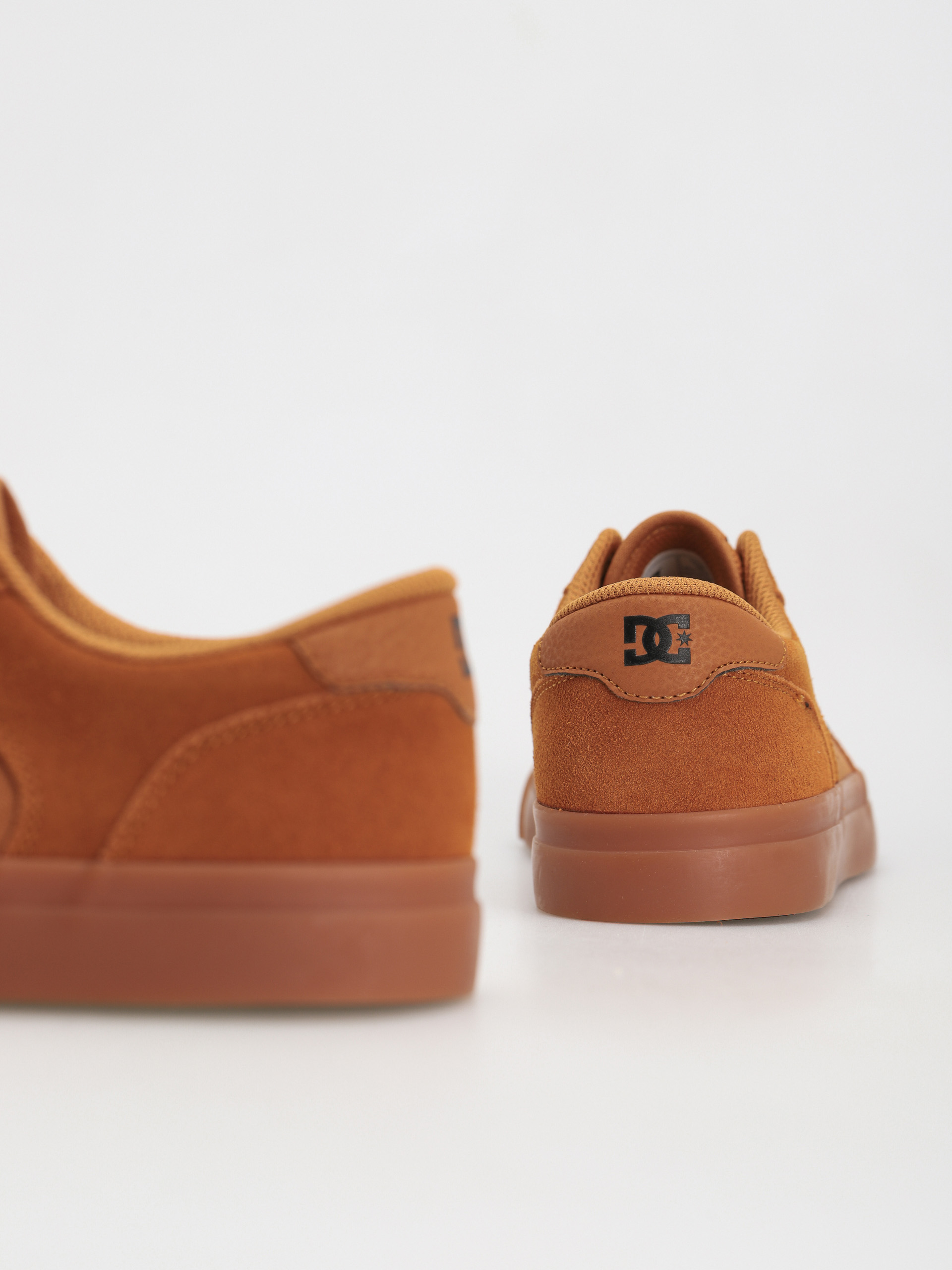 DC Teknic Cipők (dark chocolate/wheat)