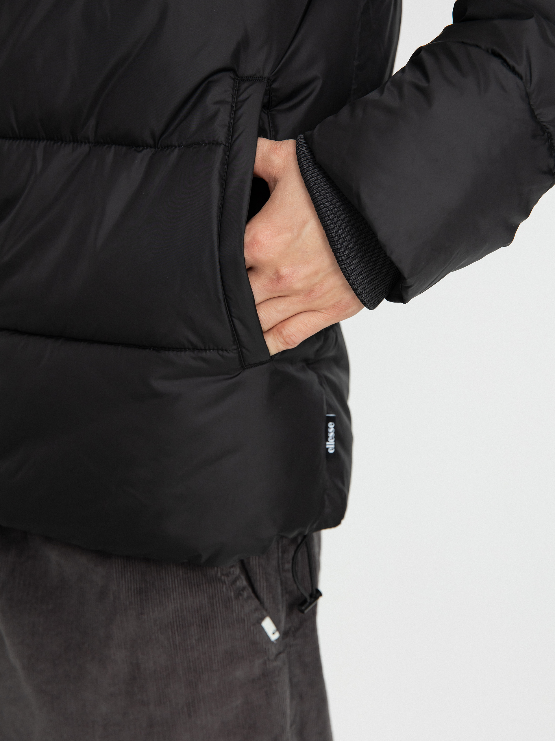 Ellesse Paddero Dzseki (black)