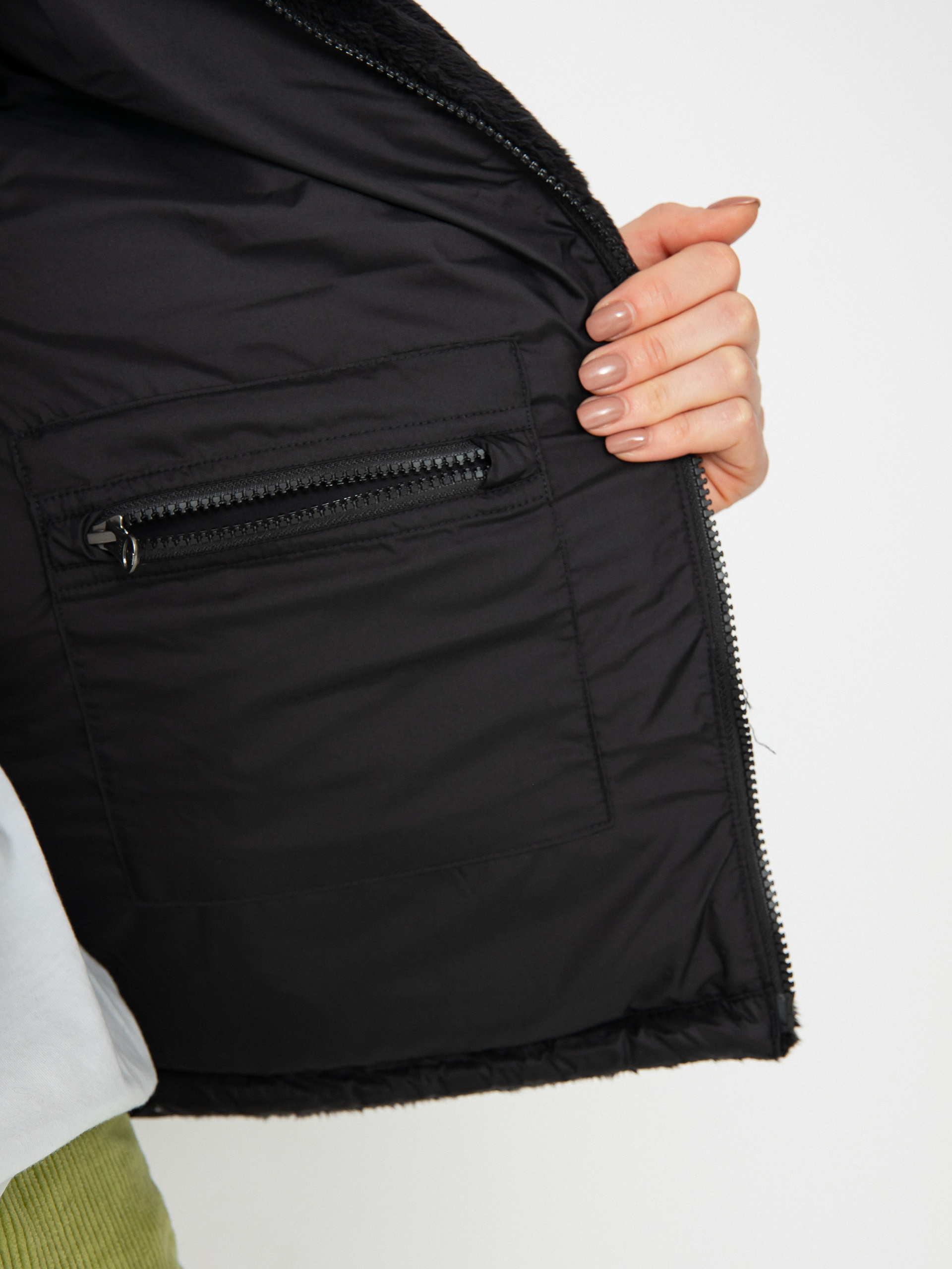 The North Face Versa Velour Nuptse Dzseki Wmn (tnf black)