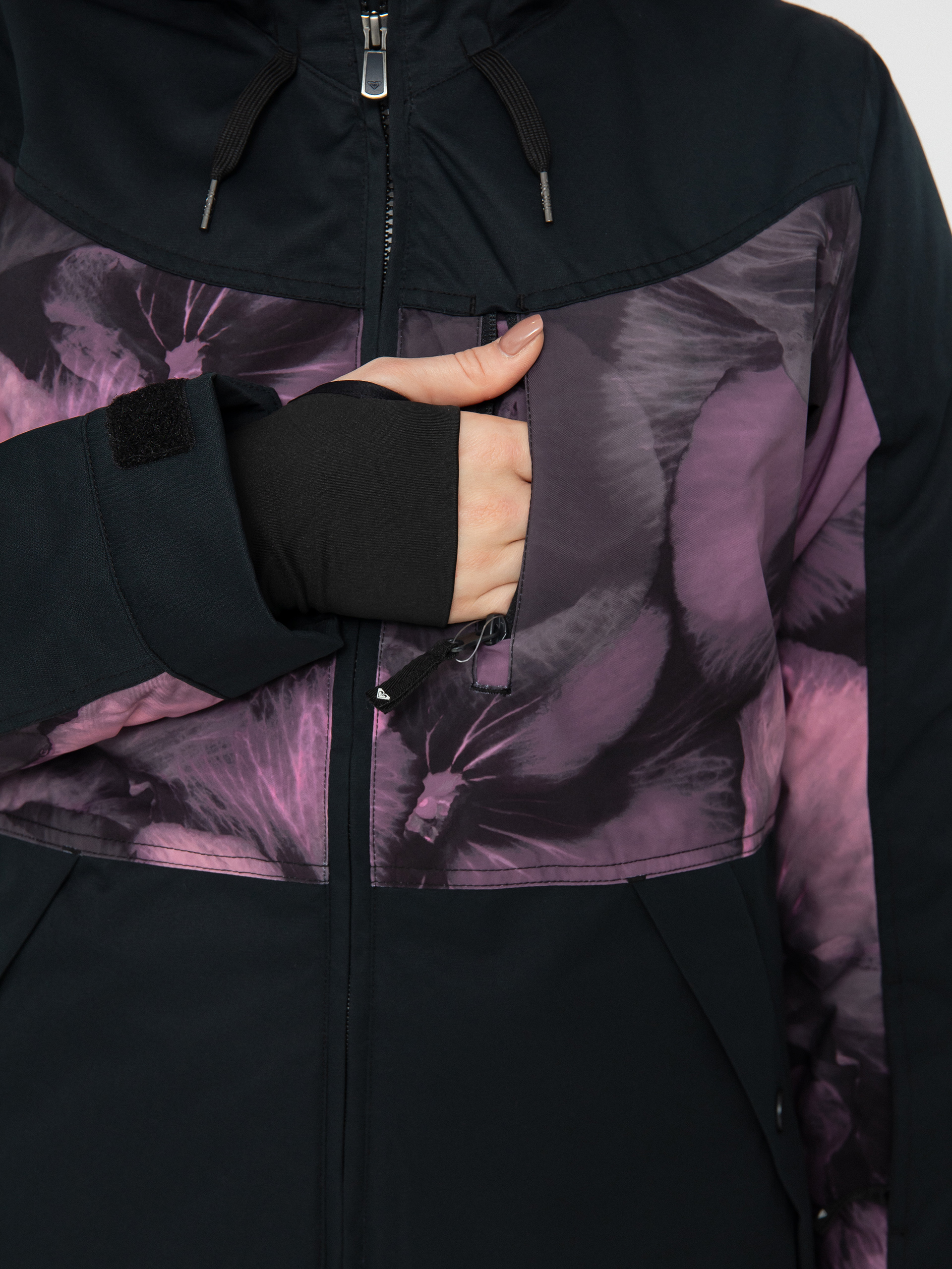 Női Roxy Presence Parka Snowboard dzseki (true black pansy pansy)