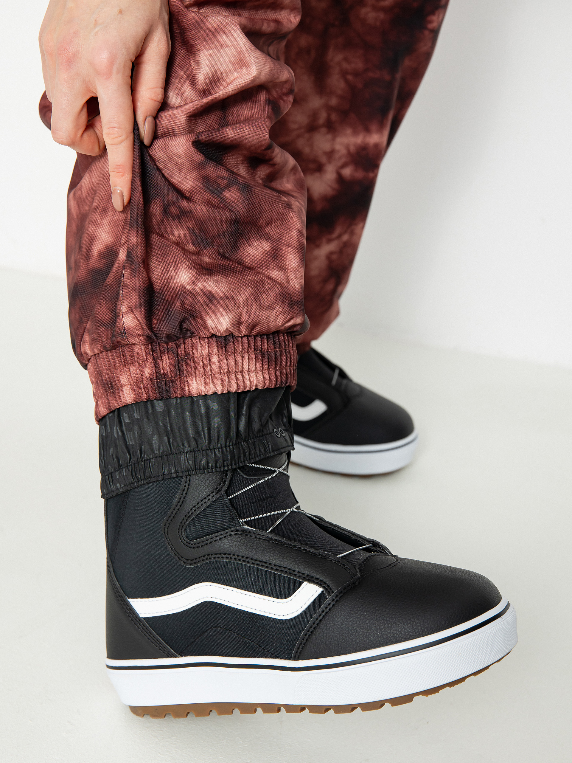 Női Volcom Creston 3Dstretch Bib Overall Snowboard nadrág (pink salt wash)