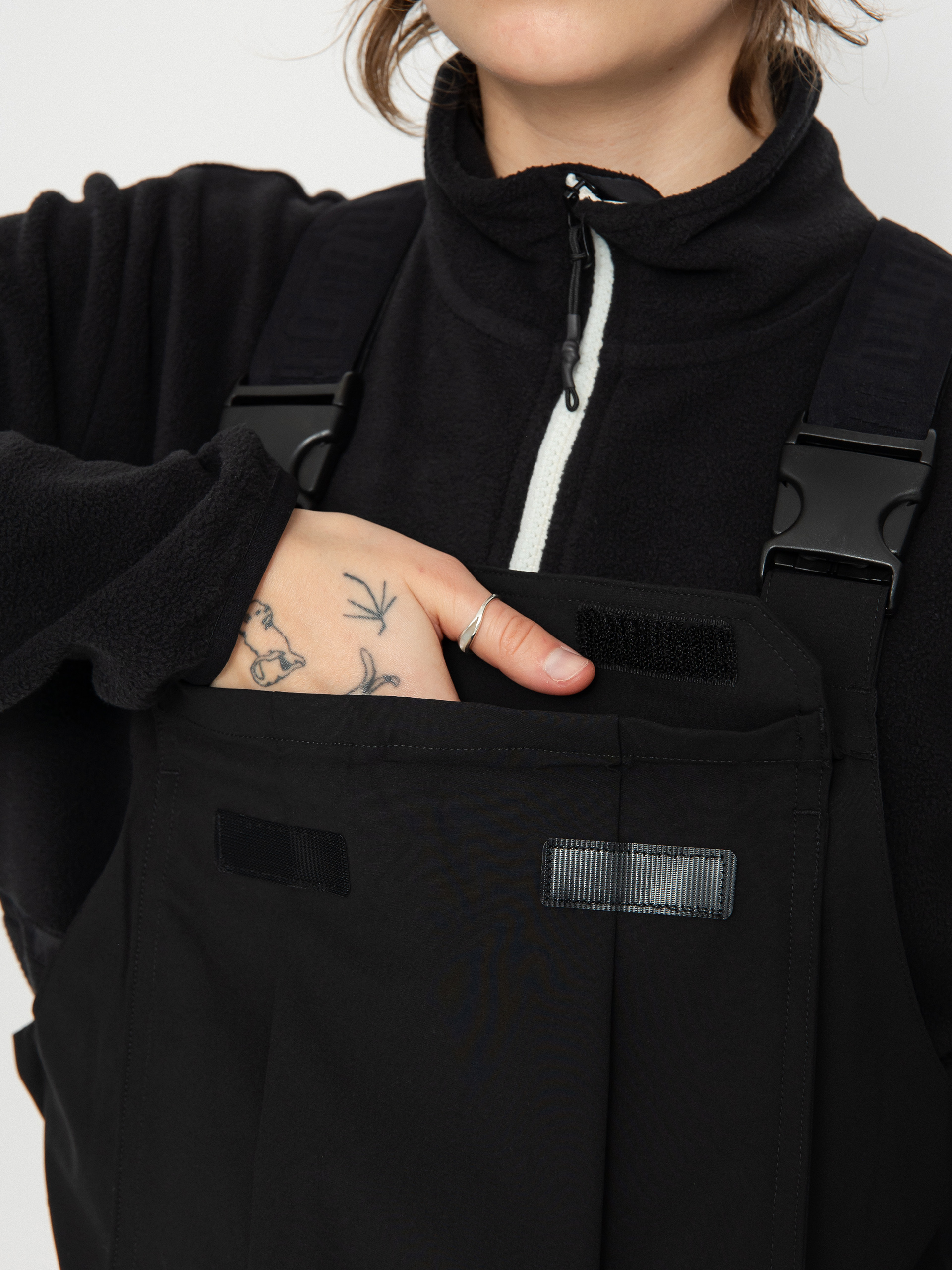 Női ThirtyTwo Basement Bib Snowboard nadrág (black)