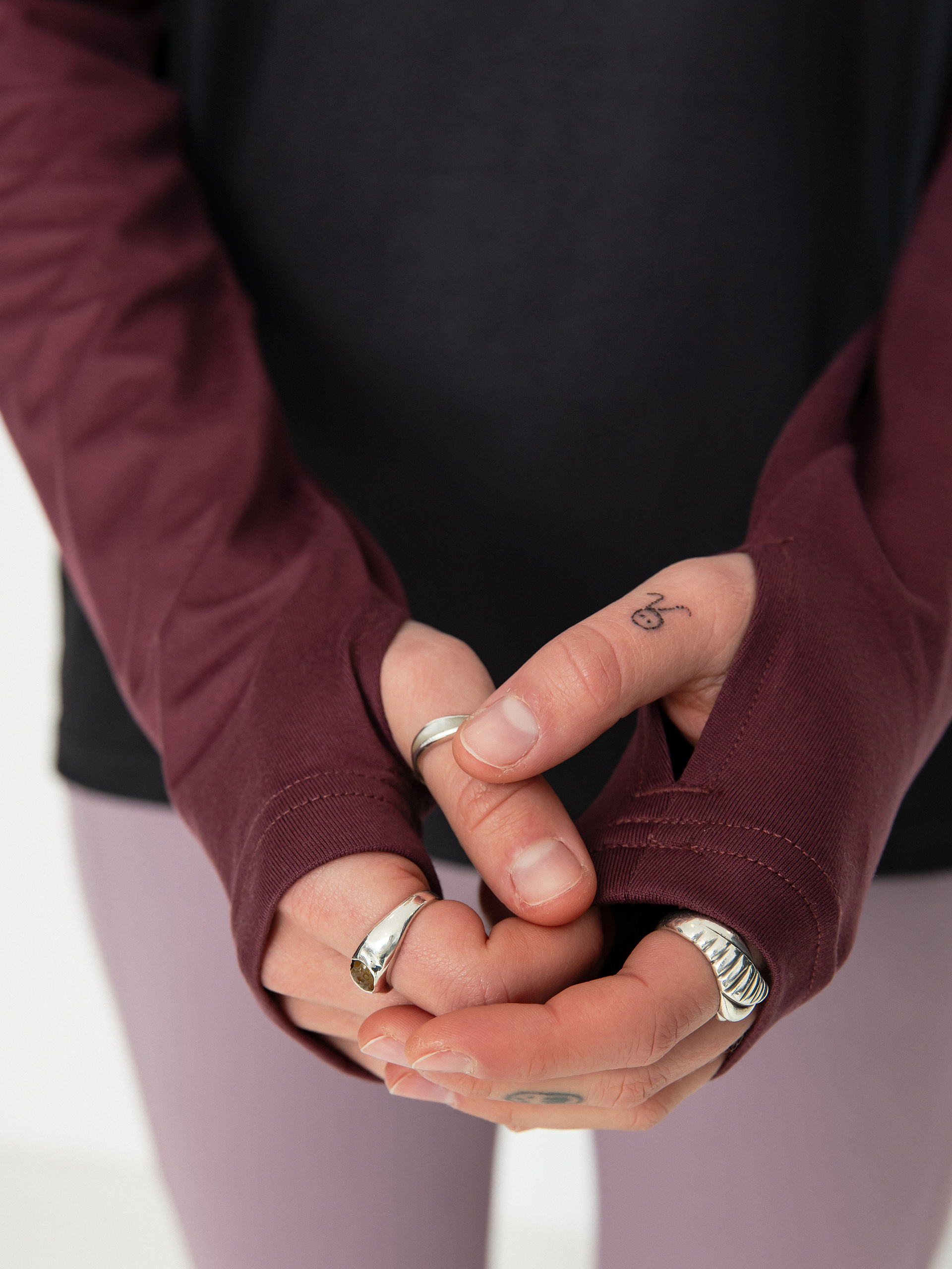 Női Burton Roadie Base Layer Tech Hosszú ujjú felső (true black/almandine)