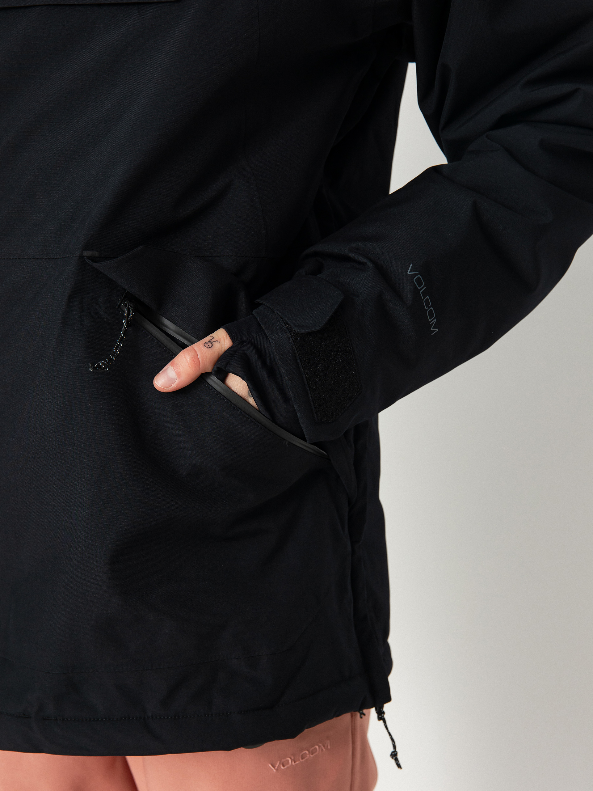 Női Volcom Fern Ins Gore Pullover Snowboard dzseki (black)