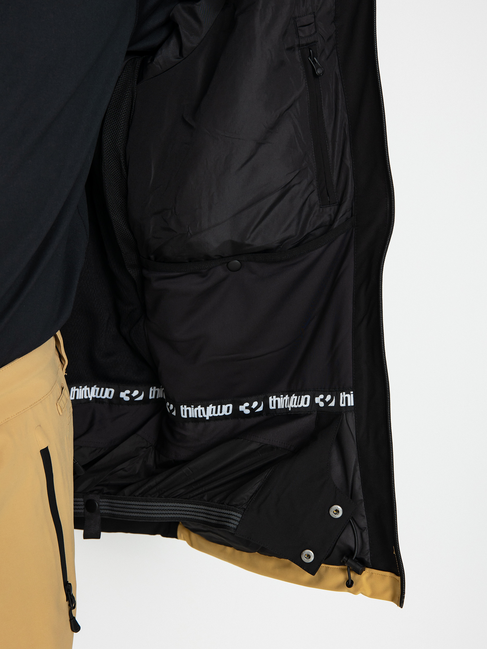 Férfi ThirtyTwo Lashed Insulated Snowboard dzseki (black/tan)