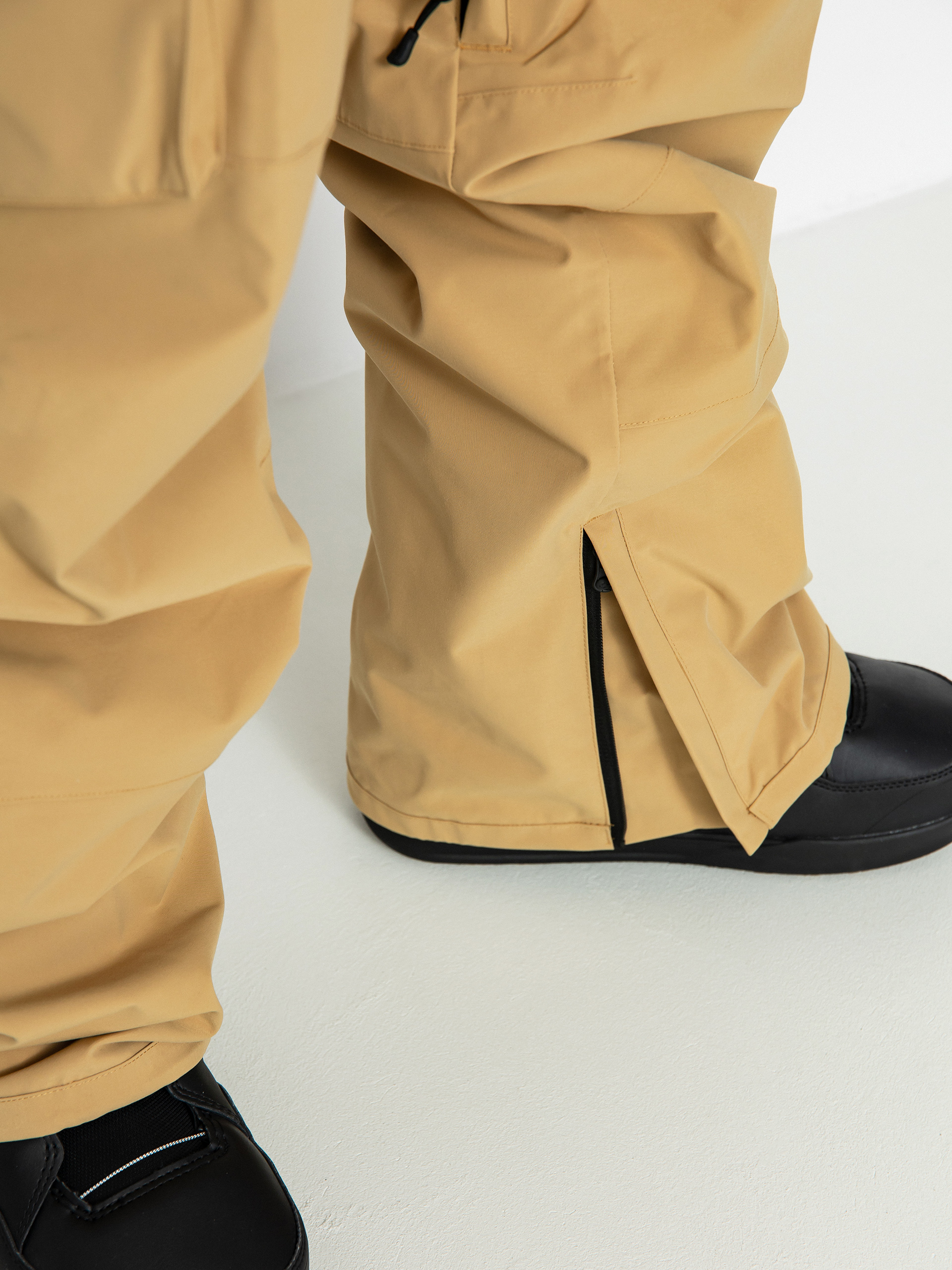 Férfi ThirtyTwo Blahzay Cargo Snowboard nadrág (khaki)