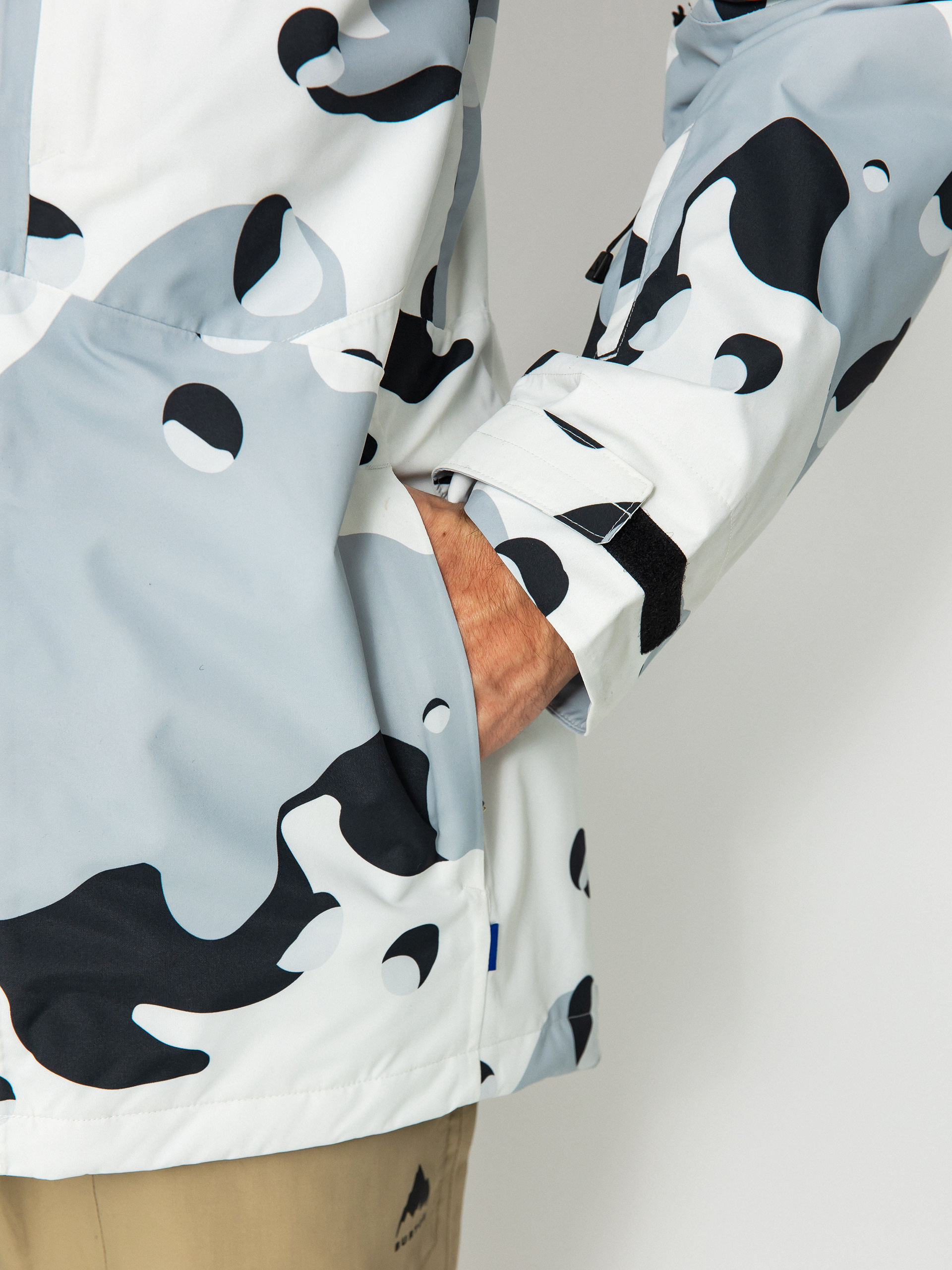 Férfi Burton Covert 2.0 Snowboard dzseki (stout white cookie camo)