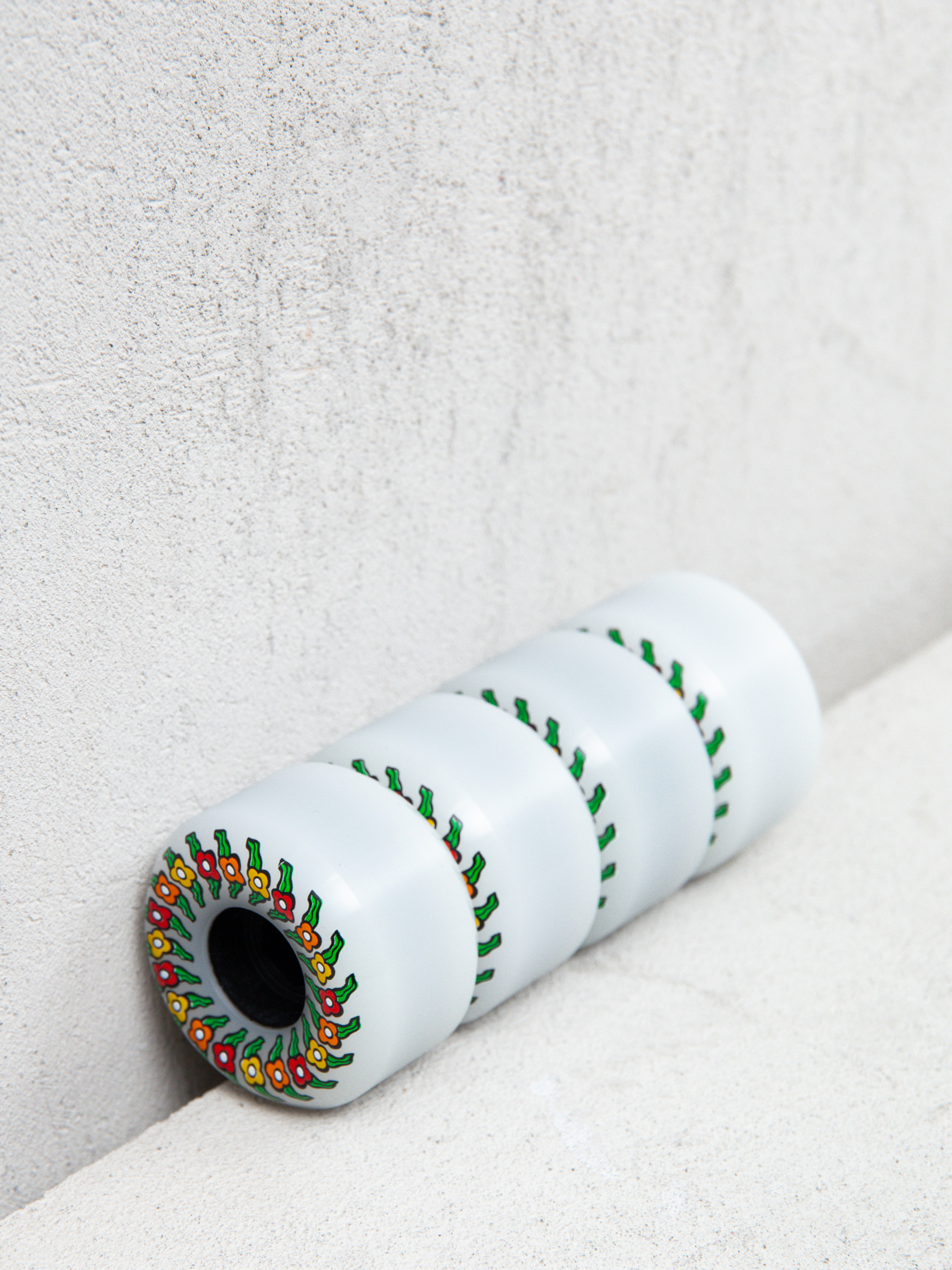 Spitfire 80HD Gonz Flowers Gördeszka kerék (silver)